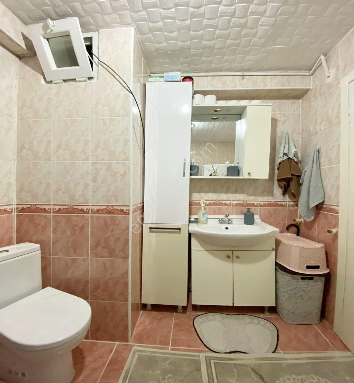 Avcılar Ambarlıda 2+1 15 Yaşında Satılık Daire - Görsel 11