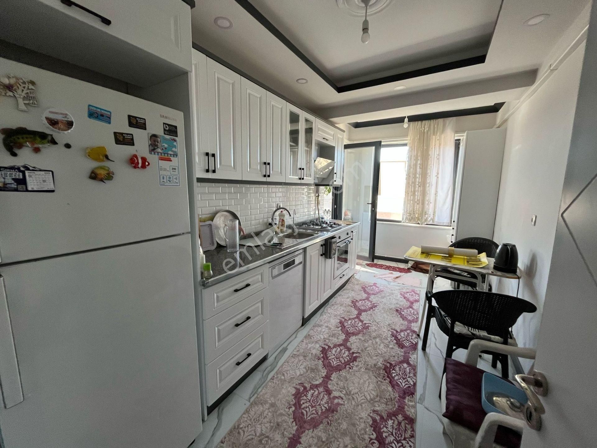 Balıkesir'in En Sakin En En Huzurlu Nezih İlçesi Burhaniyede Elit Site İçinde 2+1 Daire - Görsel 5