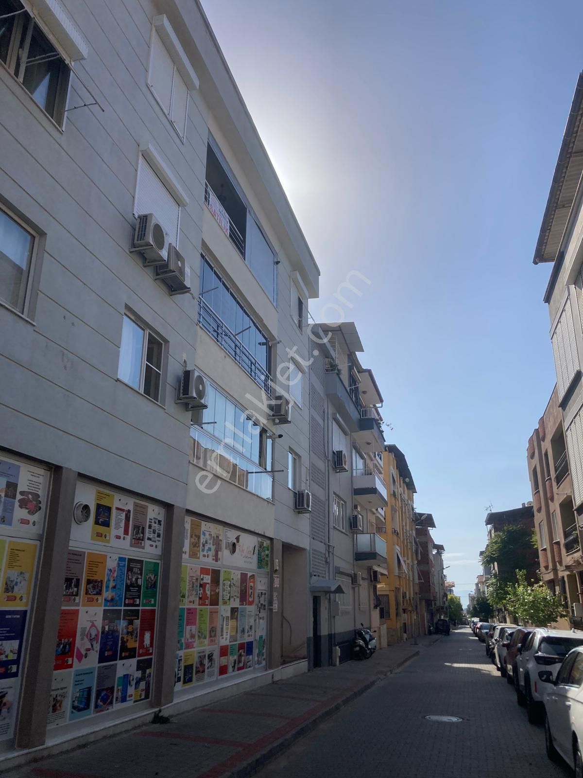 Salı Pazarı Caddesi'nde Satılık 3+1 Daire (asansörlü, 120m²) - Görsel 6