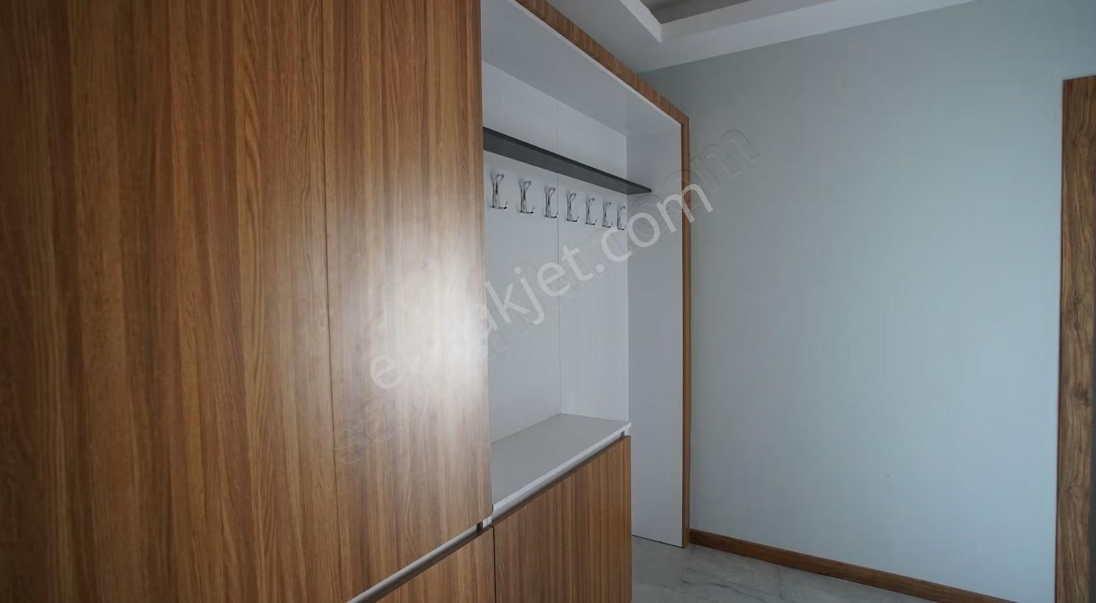 Doğru Gayrimenkulden 7/24 Güvenlikli Havuzlu Site İçerisinde 2+1 - Görsel 15