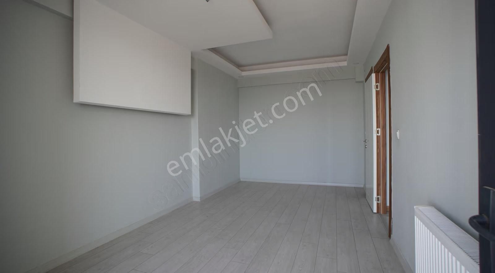 Doğru Gayrimenkulden 7/24 Güvenlikli Havuzlu Site İçerisinde 2+1 - Görsel 8