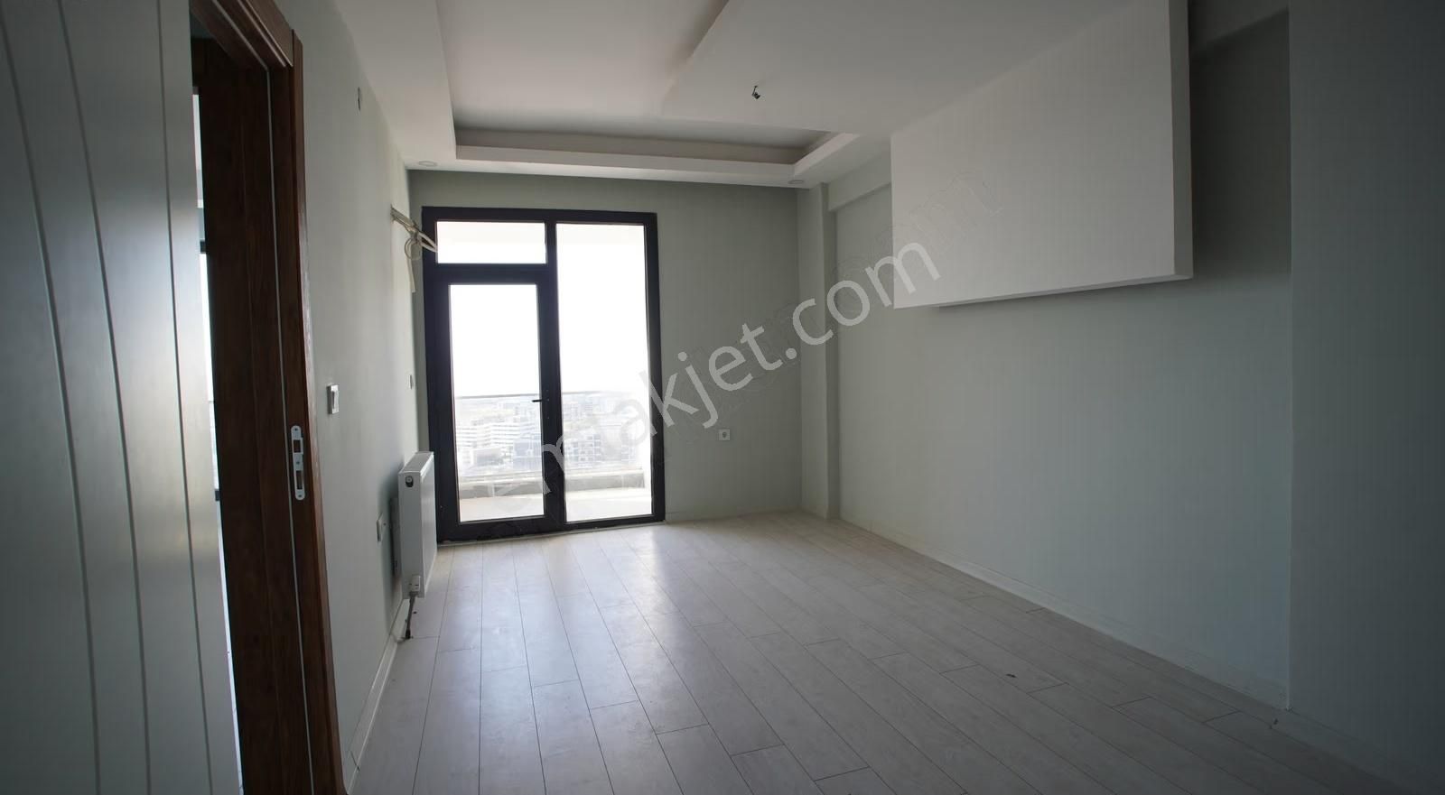 Doğru Gayrimenkulden 7/24 Güvenlikli Havuzlu Site İçerisinde 2+1 - Görsel 21