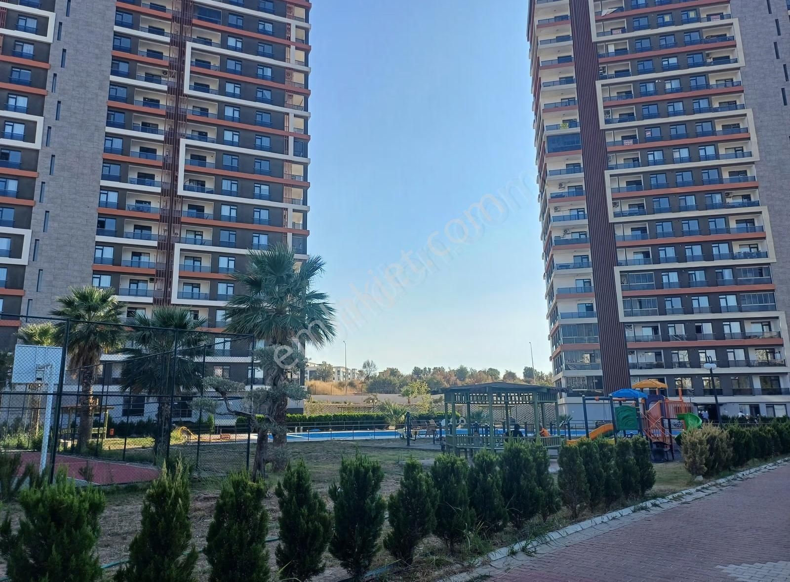 Doğru Gayrimenkulden 7/24 Güvenlikli Havuzlu Site İçerisinde 2+1 - Görsel 32