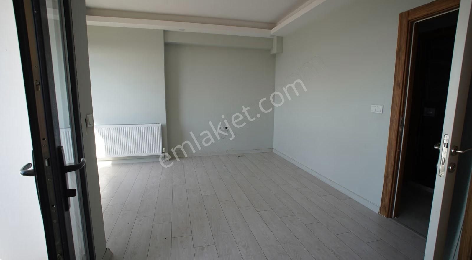 Doğru Gayrimenkulden 7/24 Güvenlikli Havuzlu Site İçerisinde 2+1 - Görsel 20