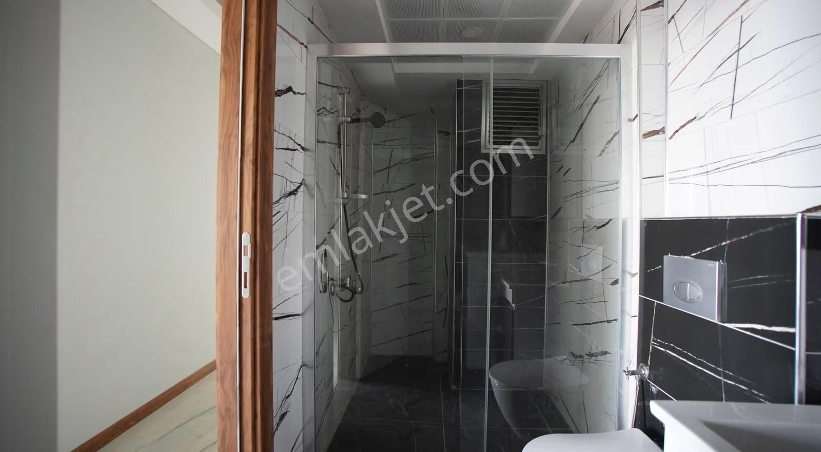 Doğru Gayrimenkulden 7/24 Güvenlikli Havuzlu Site İçerisinde 2+1 - Görsel 11