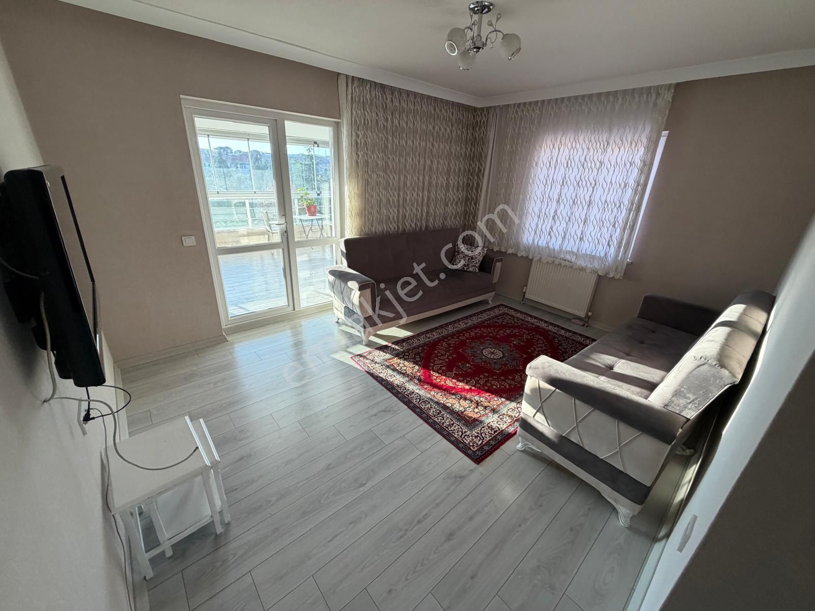 Sym'den Pınarbaşı Mh Ara Katta Asansörlü Ebeveny Banyolu Full Yapılu Geniş 4+1 Dairee!!! - Görsel 11