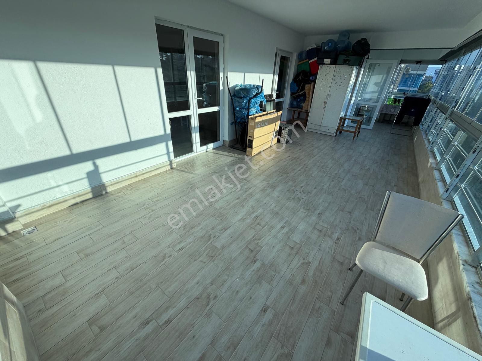 Sym'den Pınarbaşı Mh Ara Katta Asansörlü Ebeveny Banyolu Full Yapılu Geniş 4+1 Dairee!!! - Görsel 8