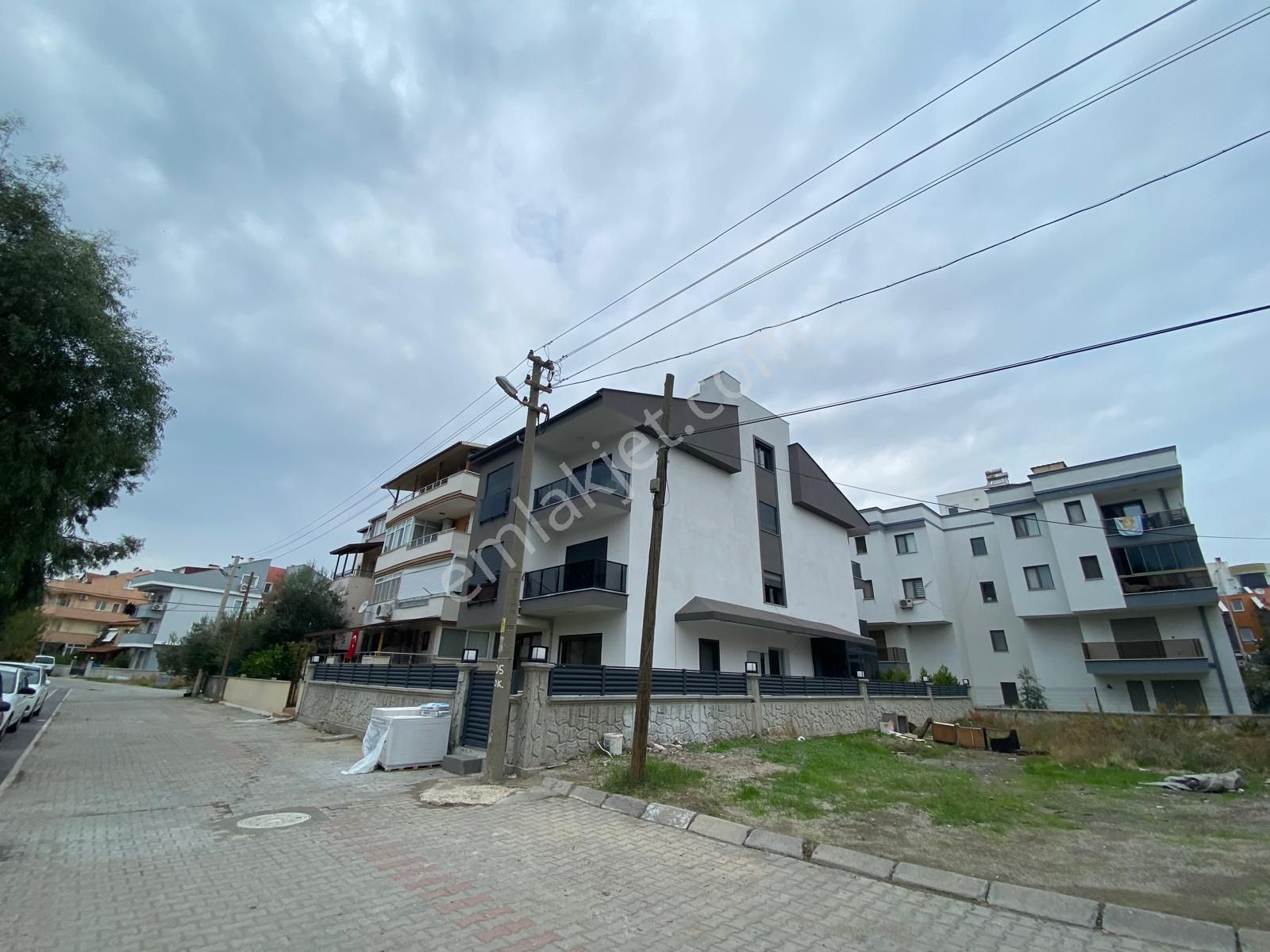 Egenin İncisi Çandarlı Merkezde 2+1 Satılık Daire - Görsel 18