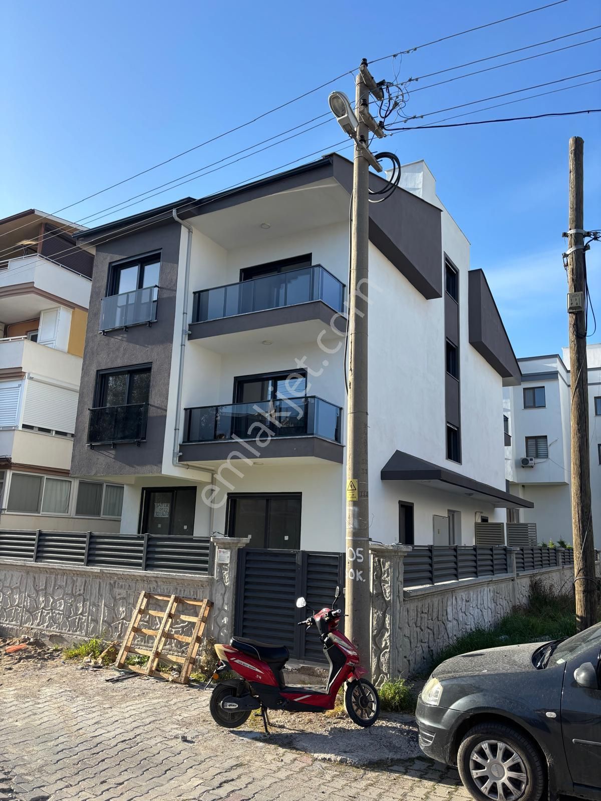 Egenin İncisi Çandarlı Merkezde 2+1 Satılık Daire - Görsel 5