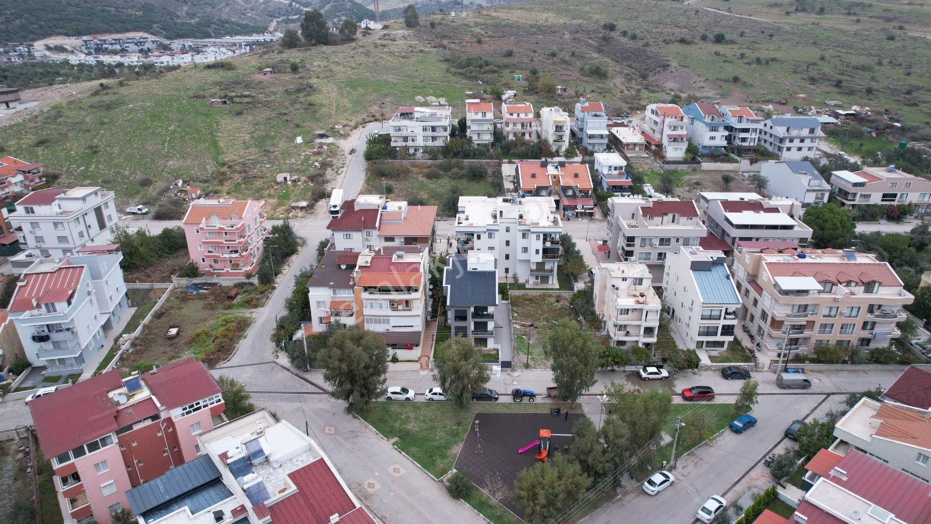 Egenin İncisi Çandarlı Merkezde 2+1 Satılık Daire - Görsel 23