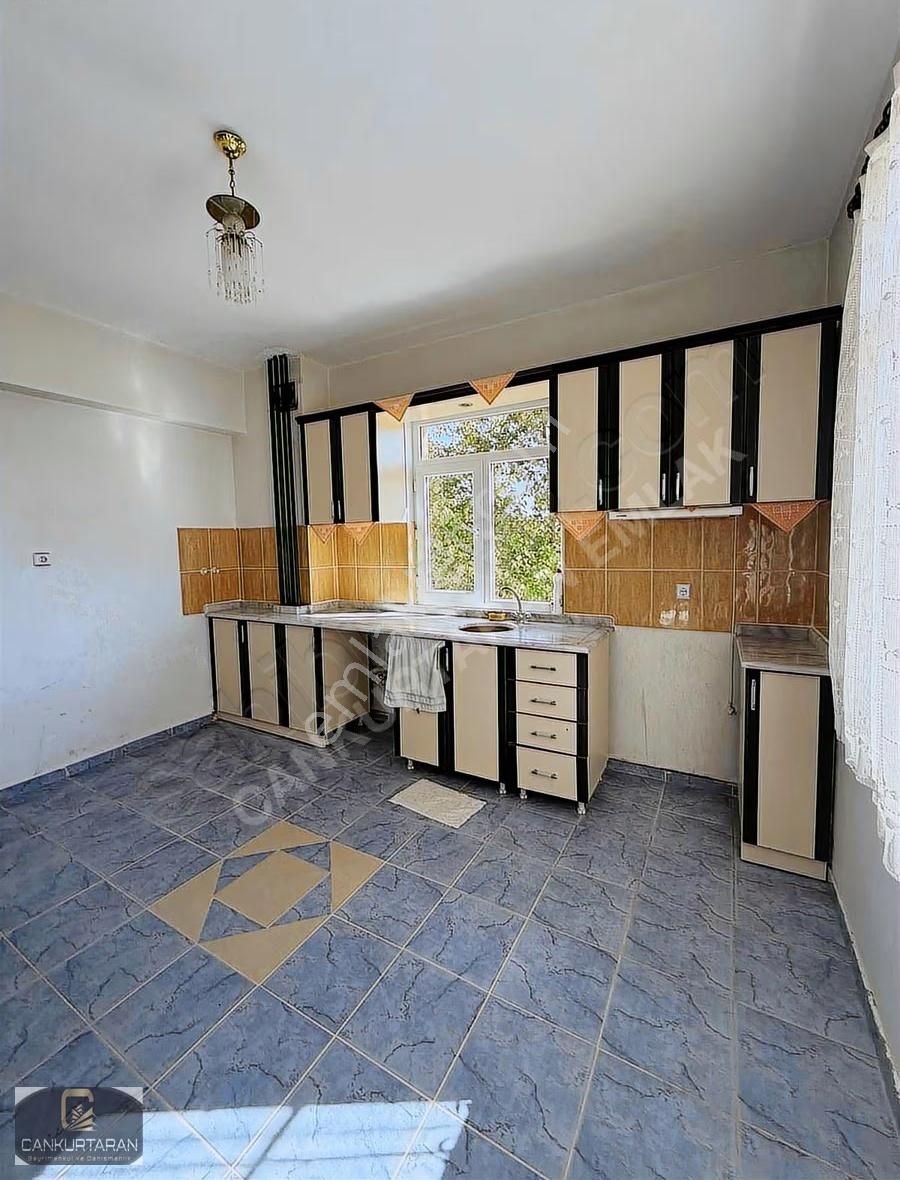 Gesi Kayabağ Da 3 Katlı Meskenli Villa - Görsel 5