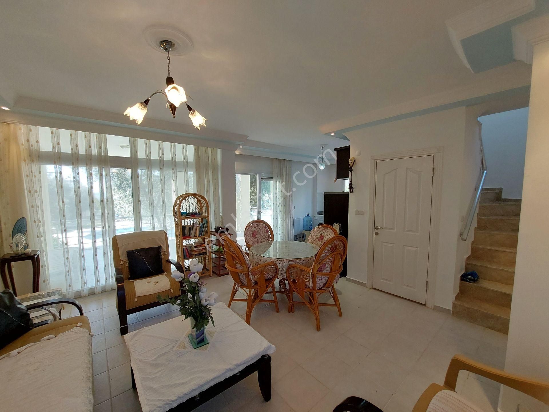2+1 Villa Eşyalı, Havuzlu, Otoparklı, Çocuk Oyun Alanlı - Görsel 20