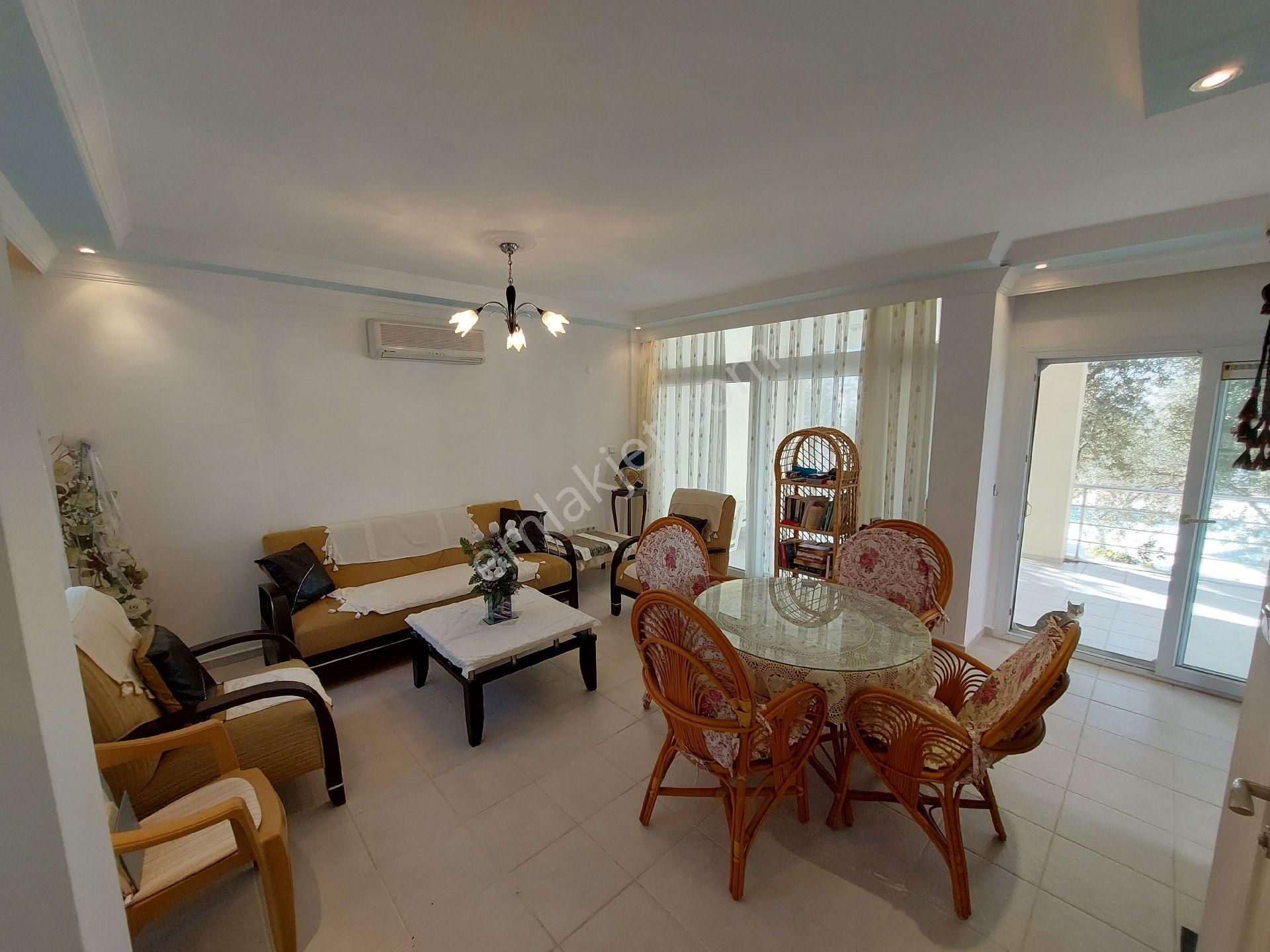 2+1 Villa Eşyalı, Havuzlu, Otoparklı, Çocuk Oyun Alanlı - Görsel 14