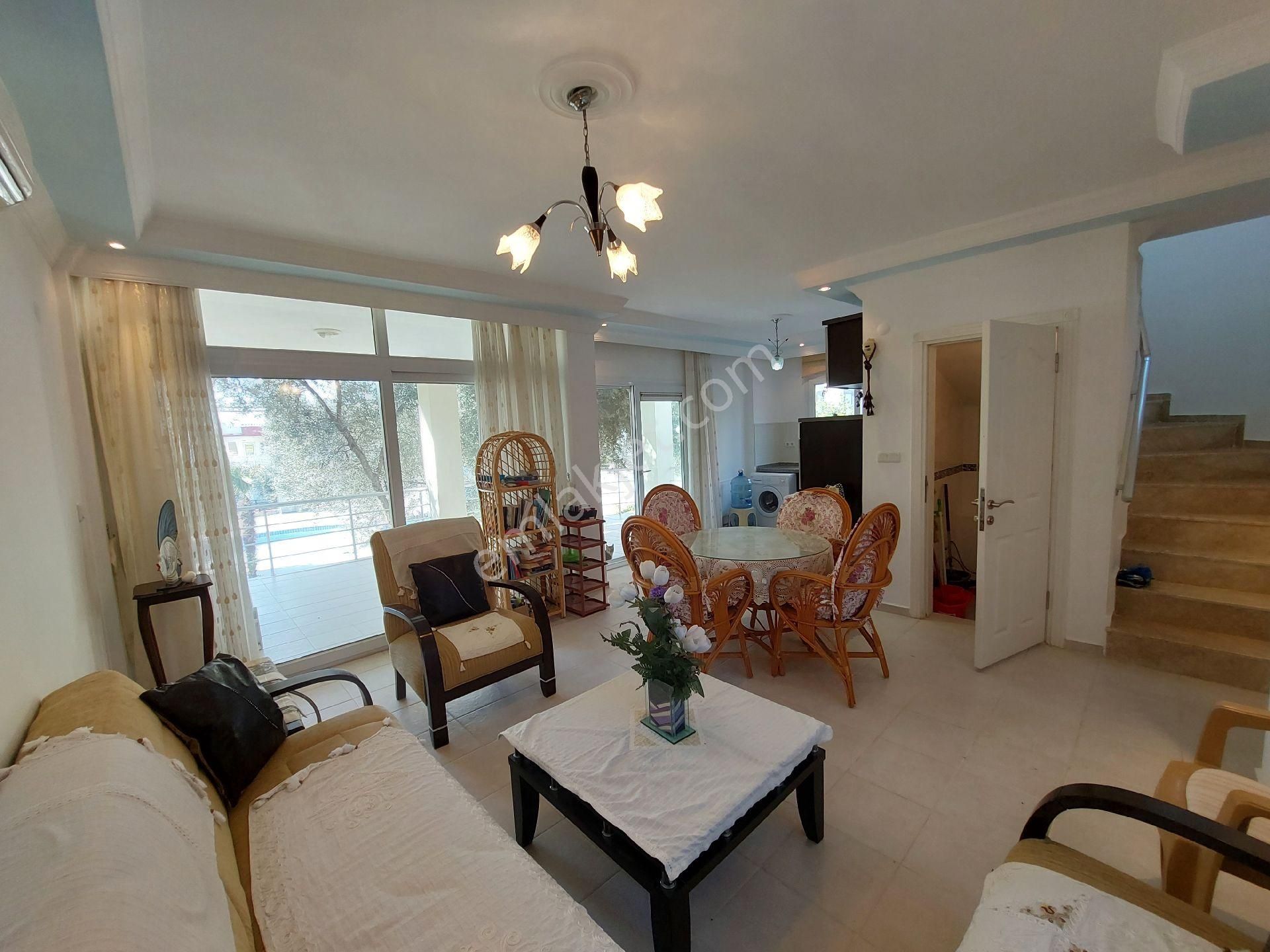 2+1 Villa Eşyalı, Havuzlu, Otoparklı, Çocuk Oyun Alanlı - Görsel 17