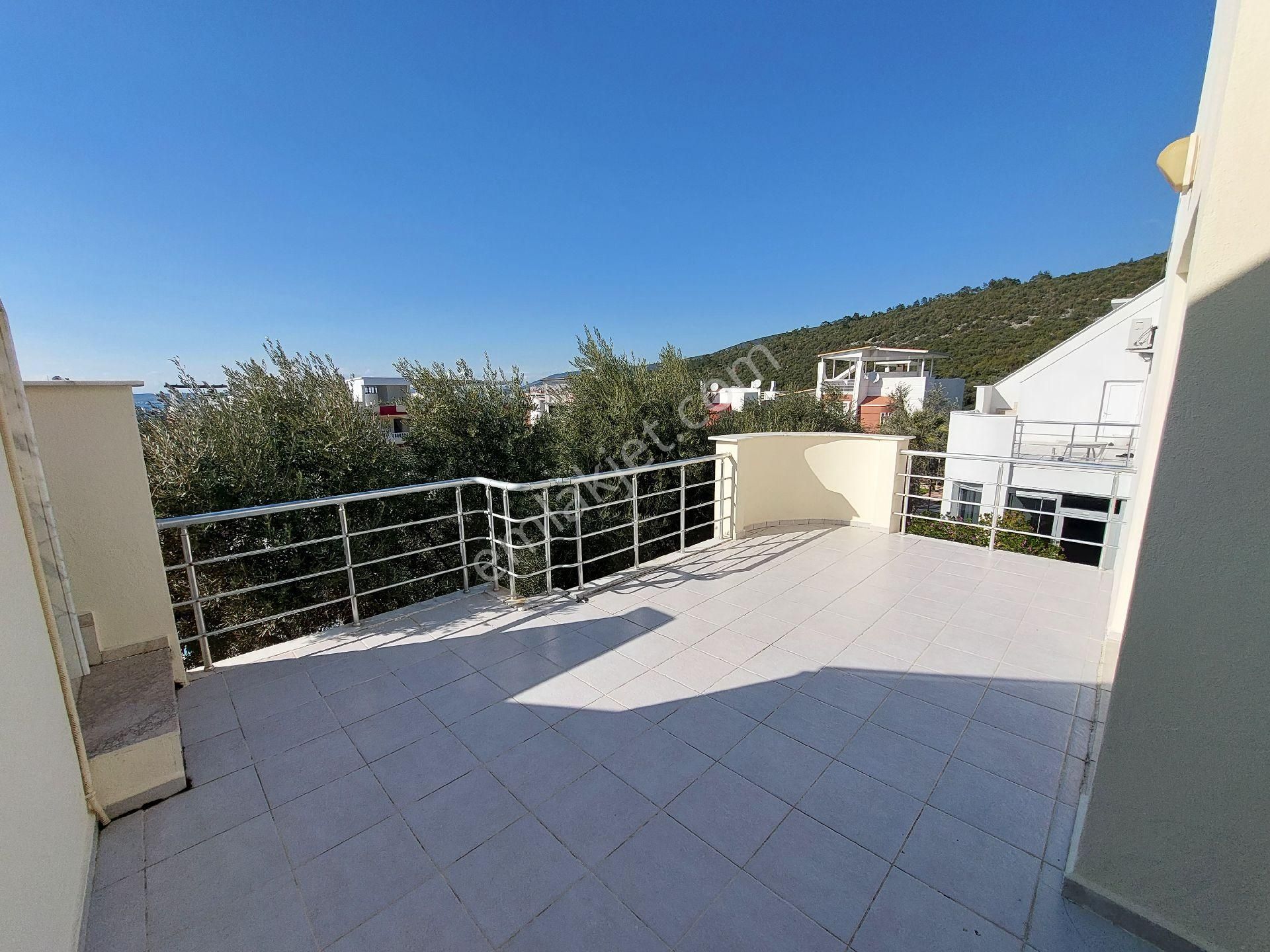 2+1 Villa Eşyalı, Havuzlu, Otoparklı, Çocuk Oyun Alanlı - Görsel 28