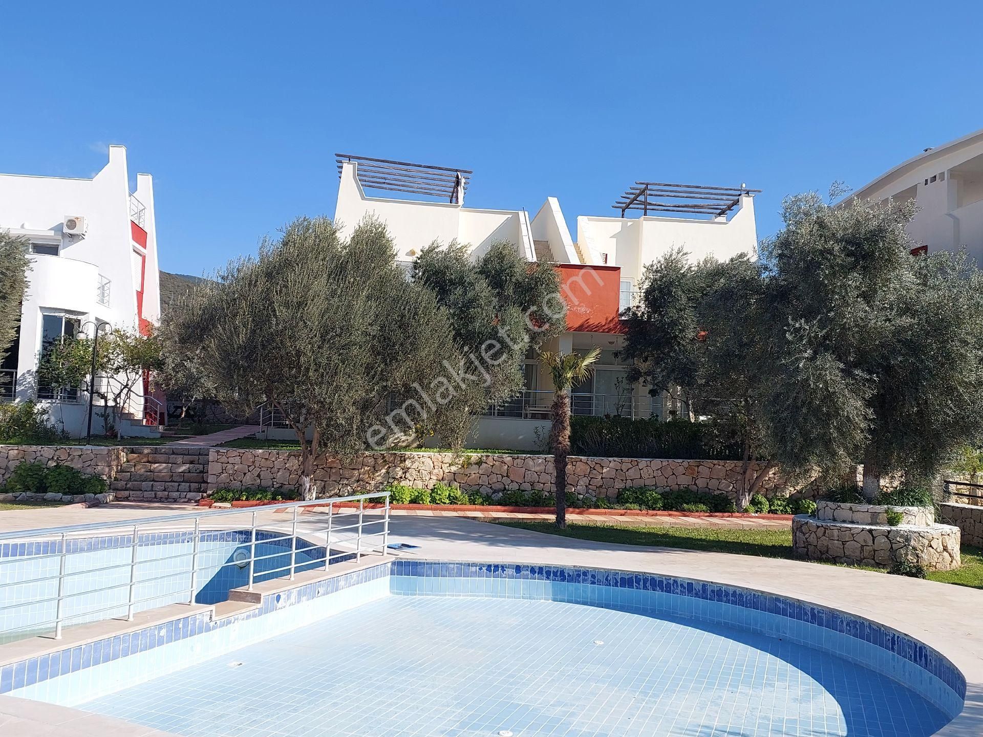 2+1 Villa Eşyalı, Havuzlu, Otoparklı, Çocuk Oyun Alanlı - Görsel 23