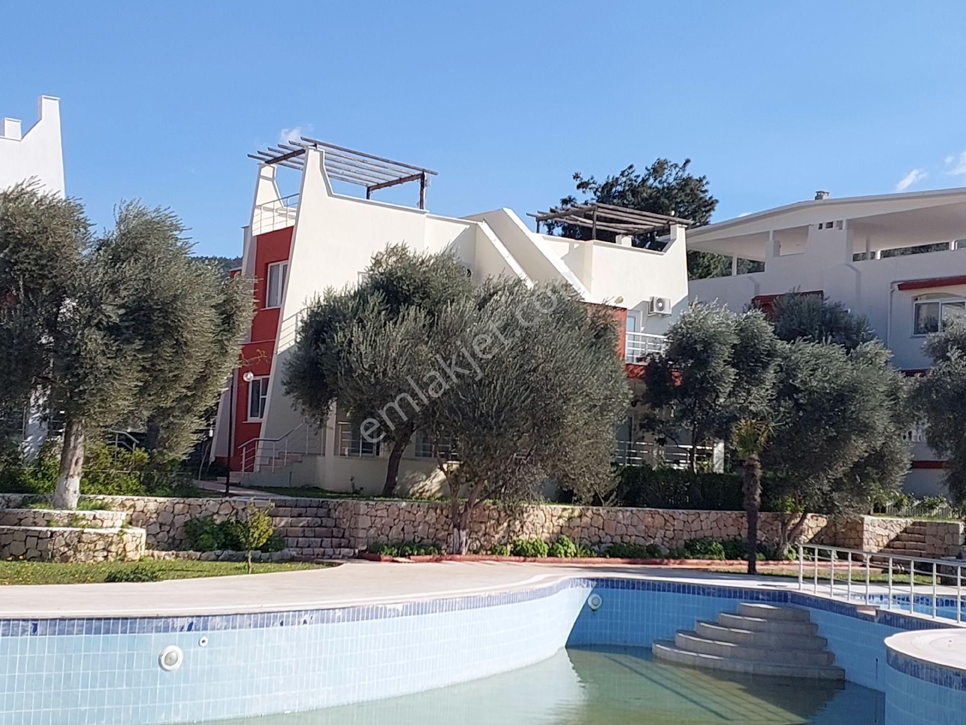 2+1 Villa Eşyalı, Havuzlu, Otoparklı, Çocuk Oyun Alanlı - Görsel 5