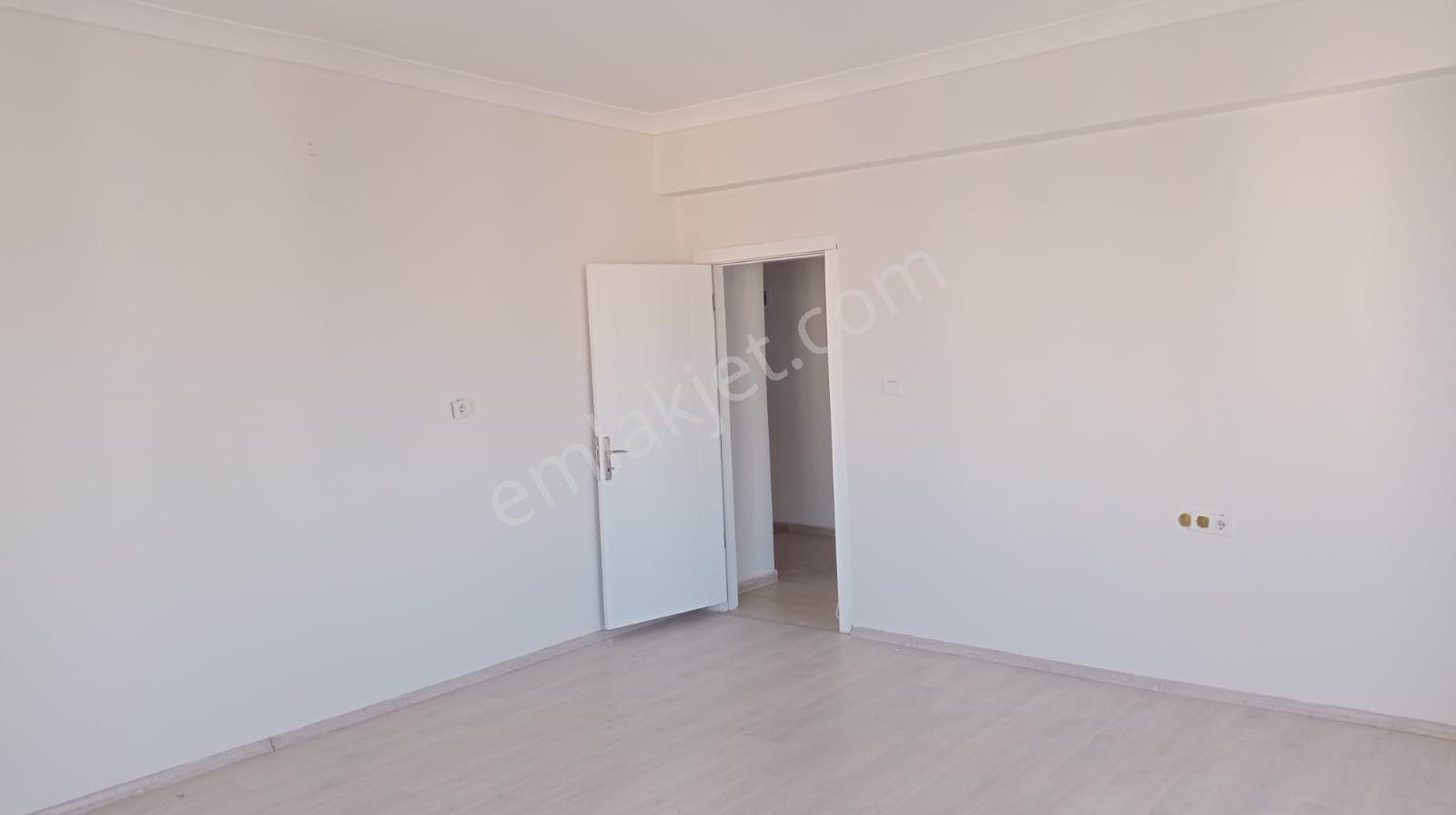Değer Emlak'tan Hastane Civarında 3+1 Daire Kiralıktır