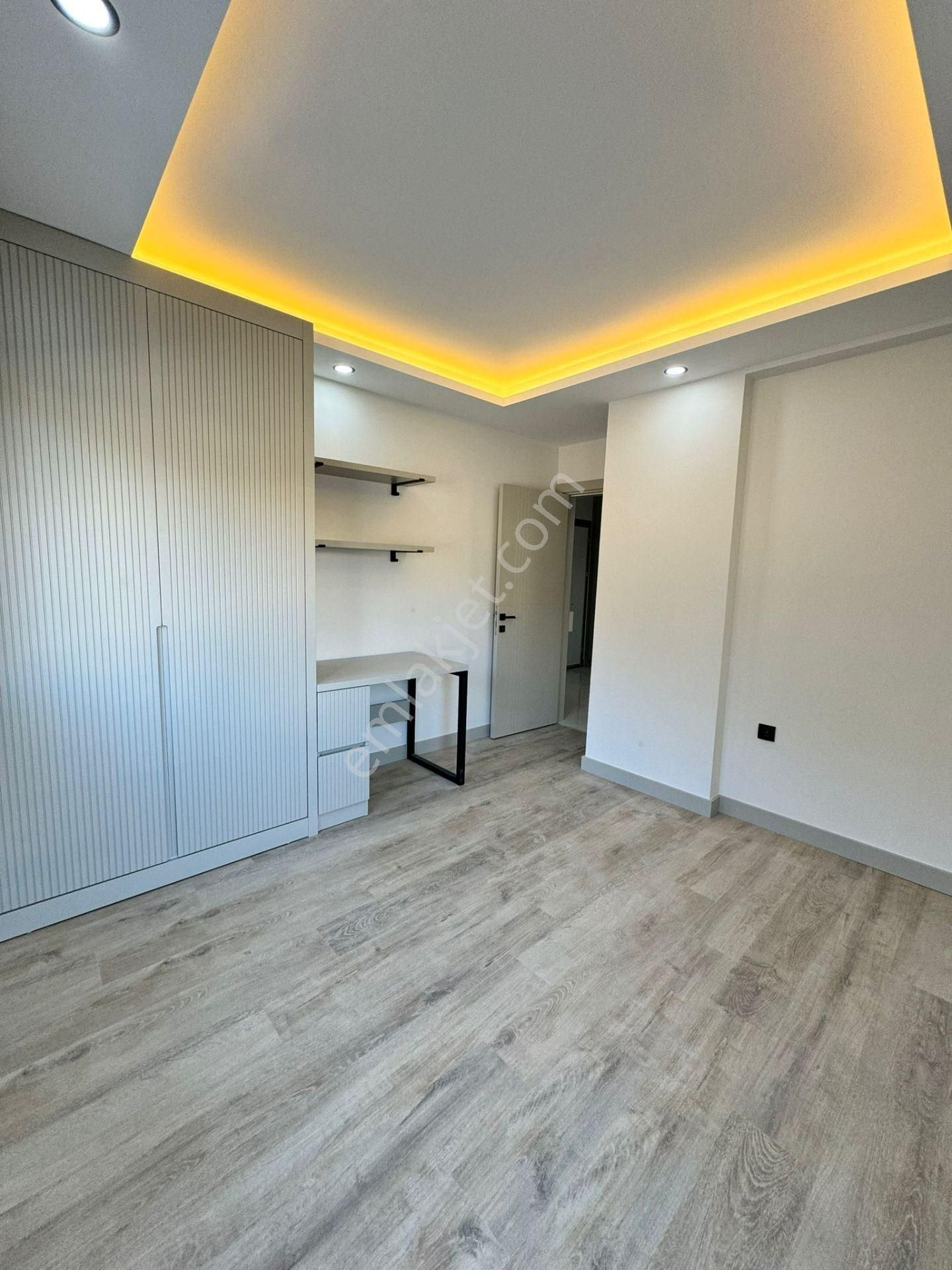 Kuşadası Deniz Manzaralı Yeni Doğalgazlı Daireler - Görsel 19