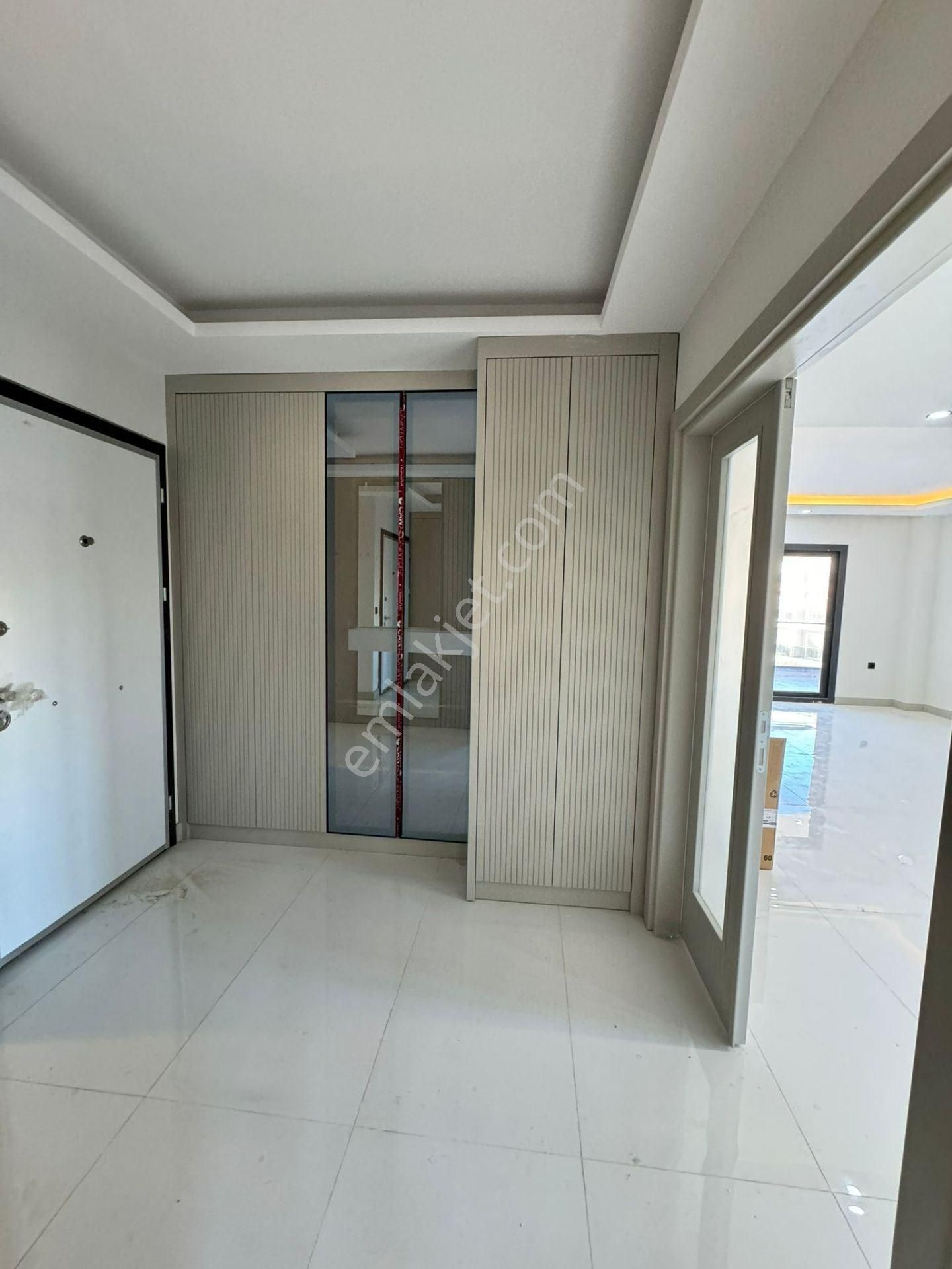 Kuşadası Deniz Manzaralı Yeni Doğalgazlı Daireler - Görsel 12