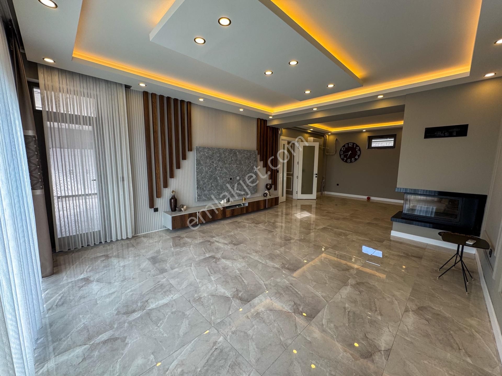 Yalova Kadıköy'de Deniz Ve Doğa Manzaralı Havuzlu Satılık Villa - Görsel 6