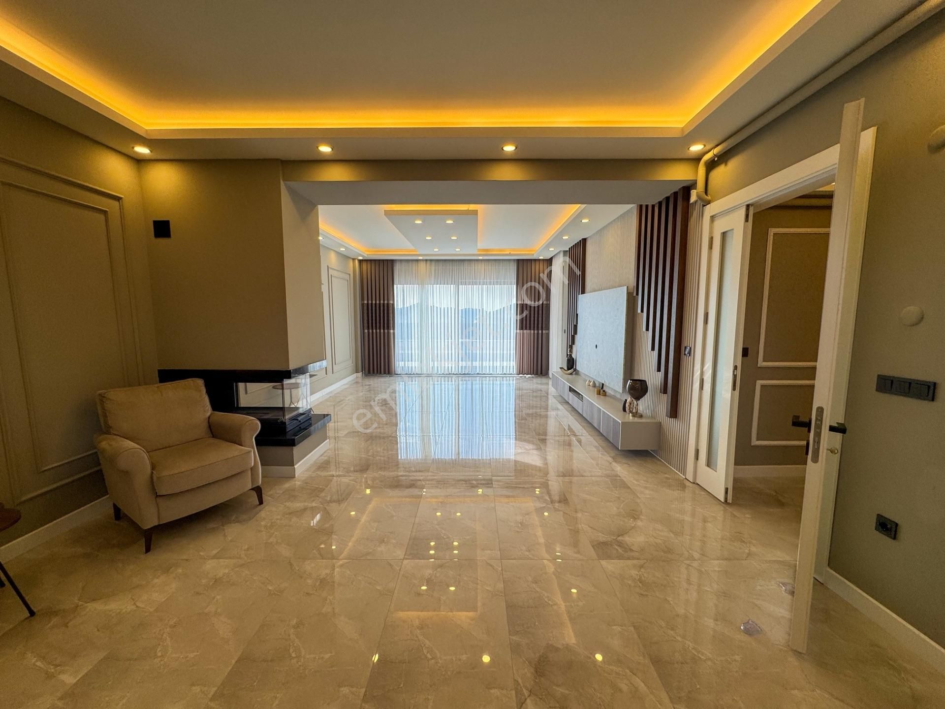 Yalova Kadıköy'de Deniz Ve Doğa Manzaralı Havuzlu Satılık Villa - Görsel 14