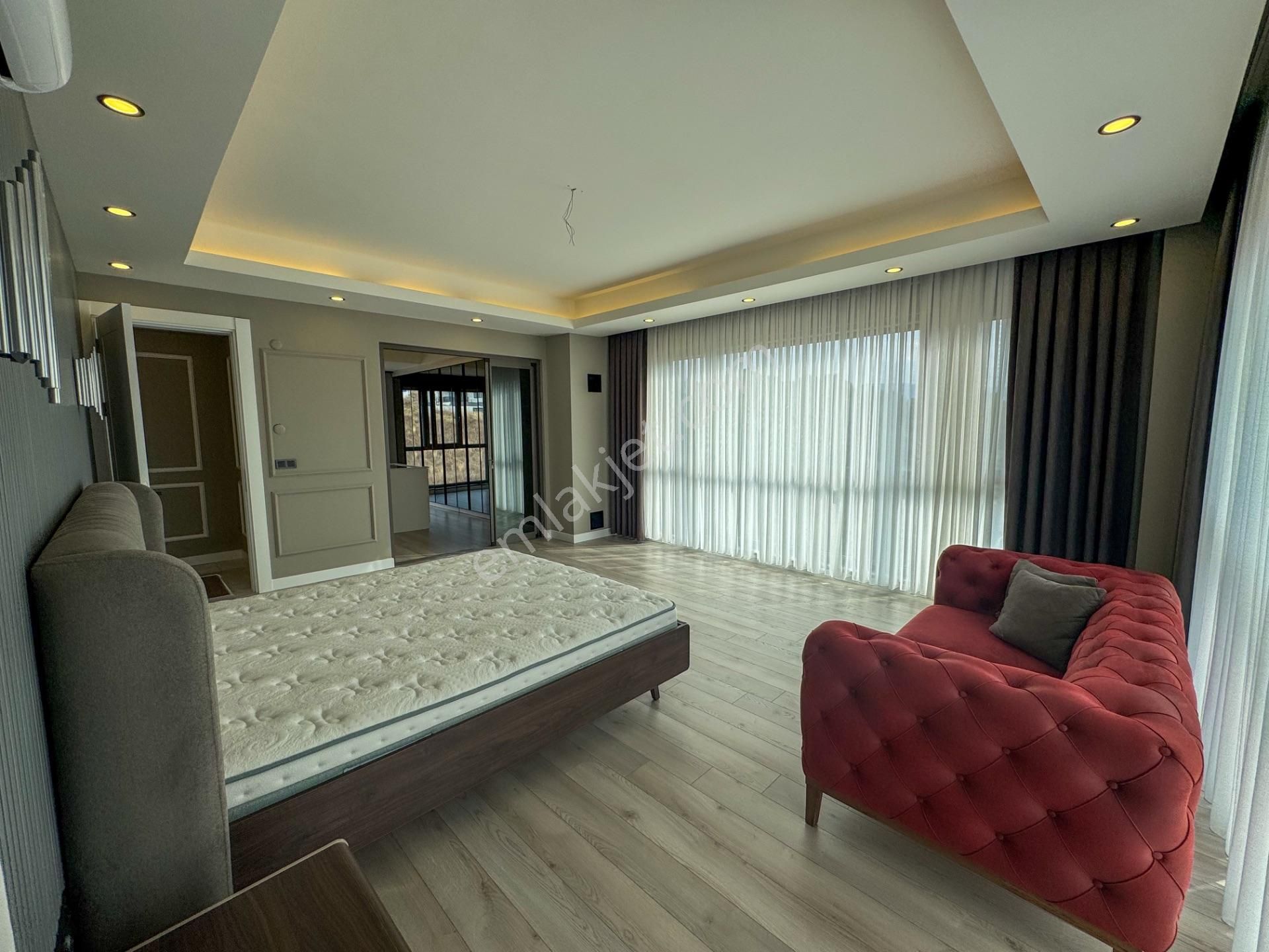 Yalova Kadıköy'de Deniz Ve Doğa Manzaralı Havuzlu Satılık Villa - Görsel 8