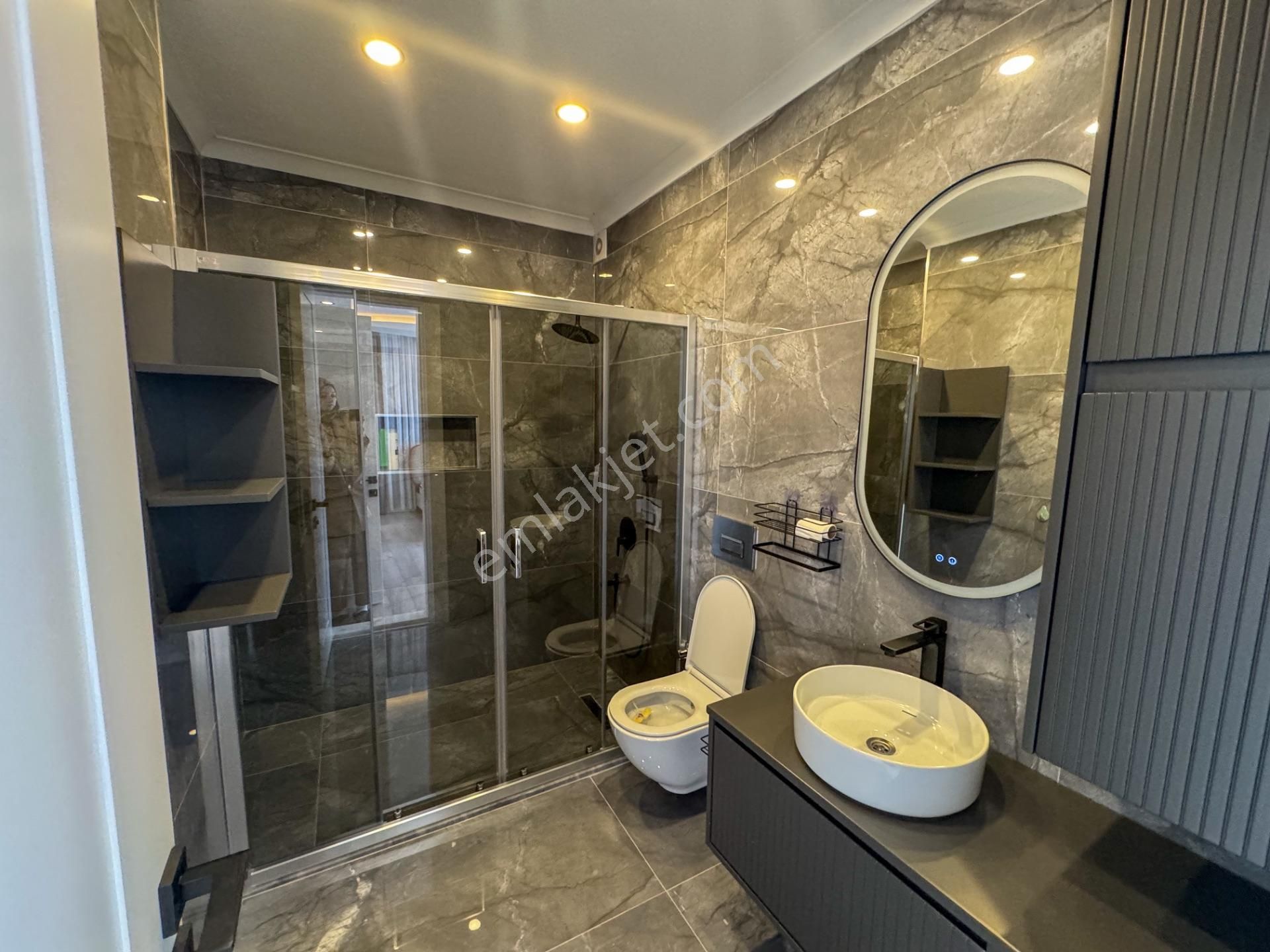 Yalova Kadıköy'de Deniz Ve Doğa Manzaralı Havuzlu Satılık Villa - Görsel 25
