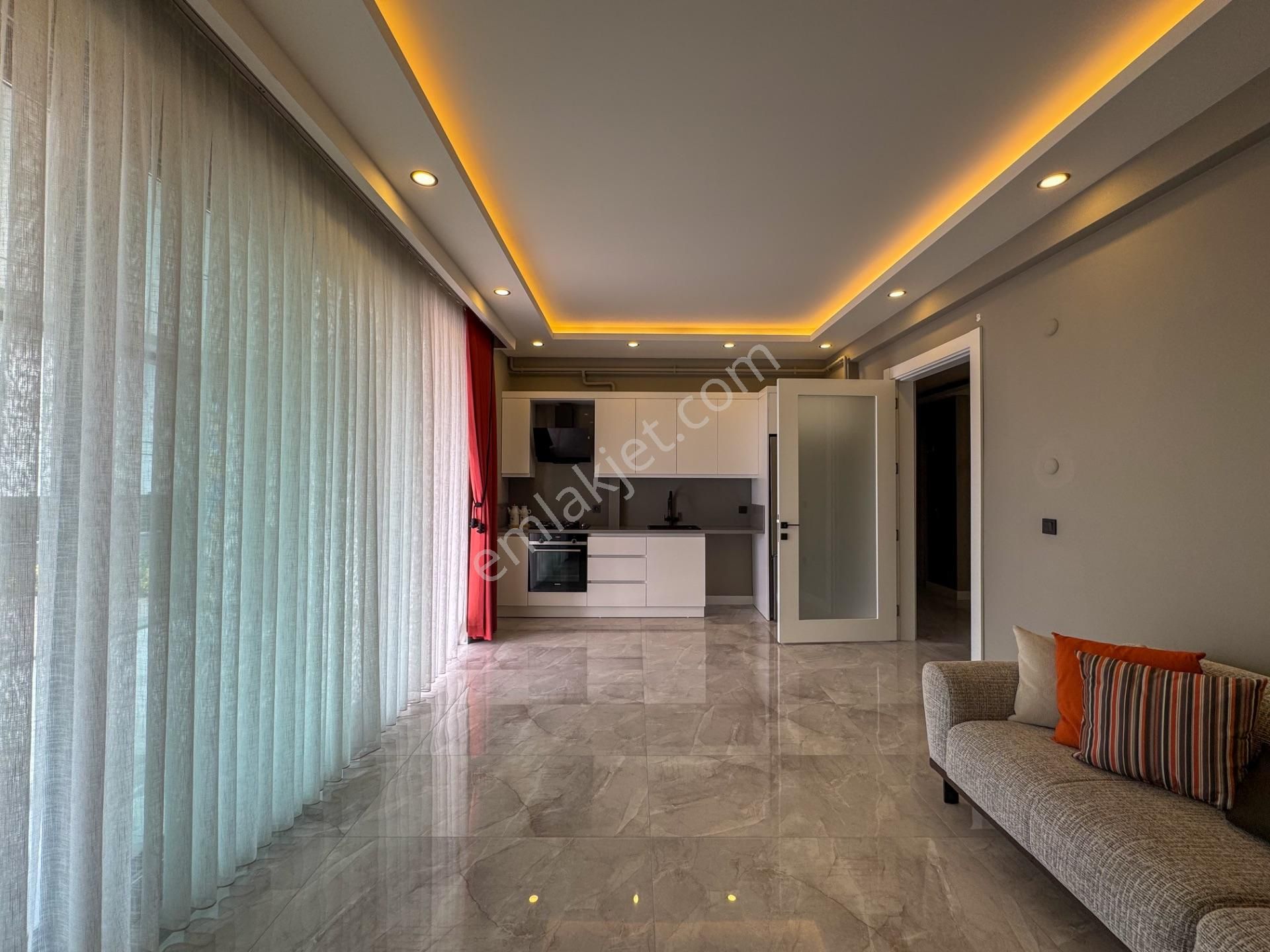 Yalova Kadıköy'de Deniz Ve Doğa Manzaralı Havuzlu Satılık Villa - Görsel 12
