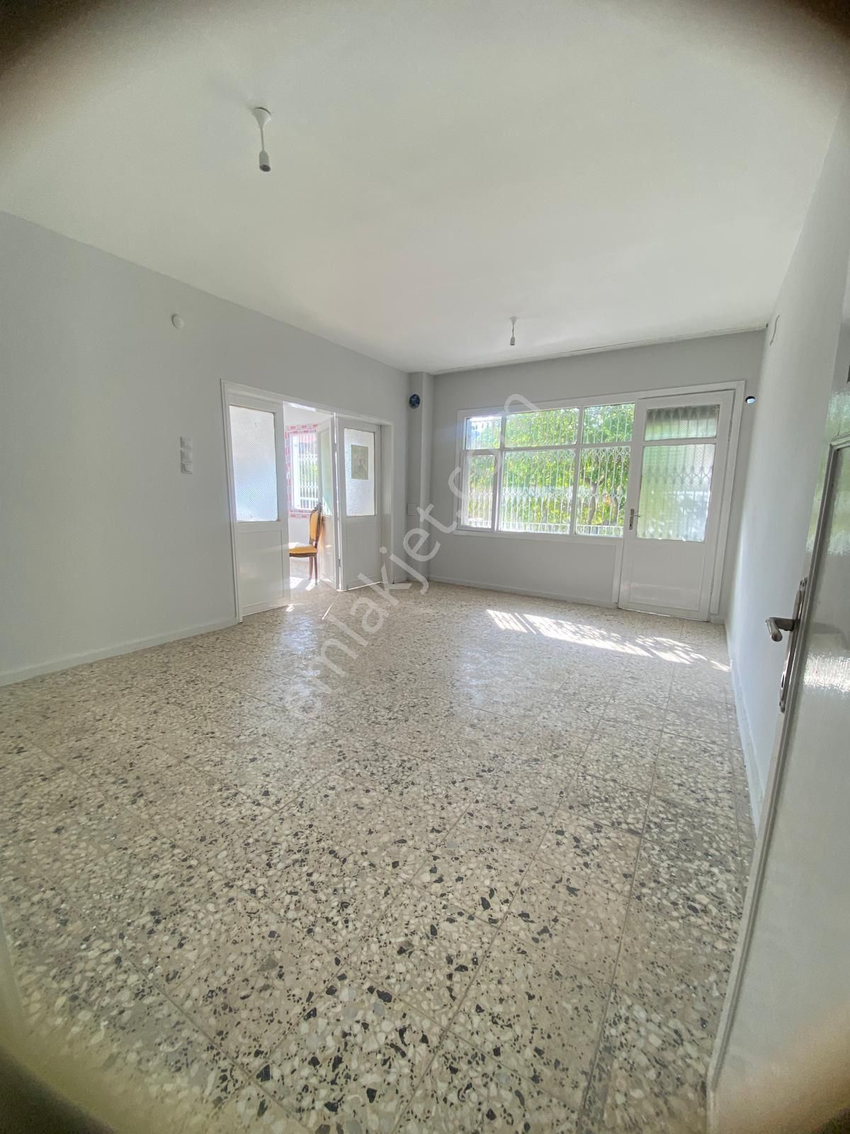 Barajyolu Adana Koleji Cvr 3+1 Tek Katlı Bahçeli Kiralık Daire - Görsel 4