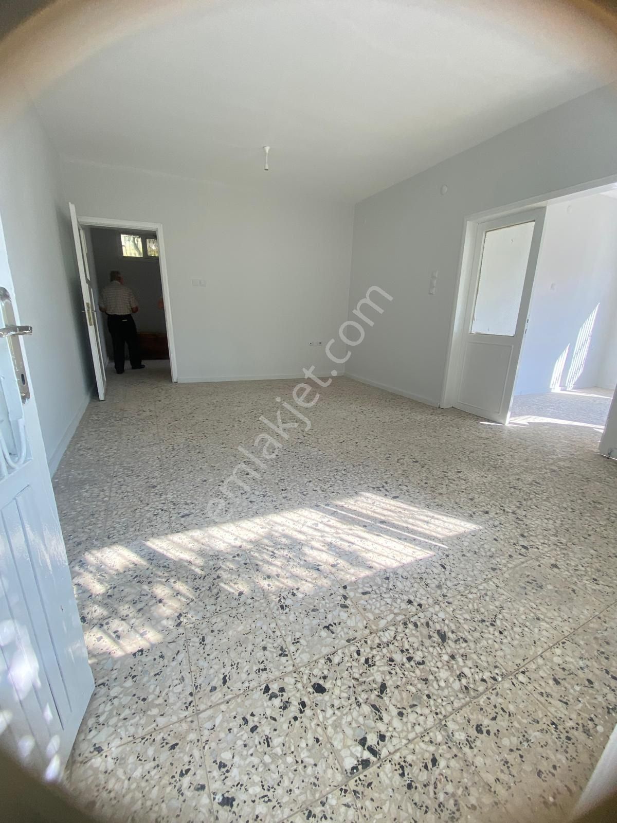 Barajyolu Adana Koleji Cvr 3+1 Tek Katlı Bahçeli Kiralık Daire - Görsel 15