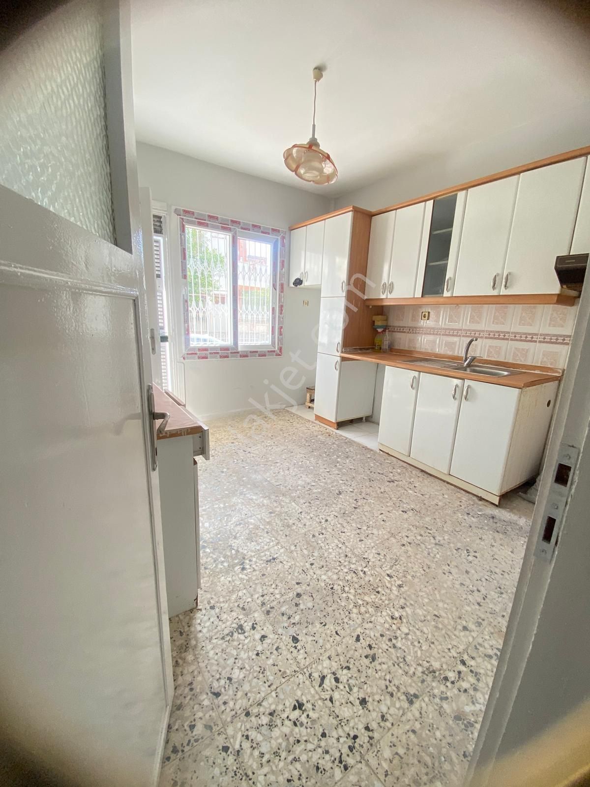 Barajyolu Adana Koleji Cvr 3+1 Tek Katlı Bahçeli Kiralık Daire - Görsel 3