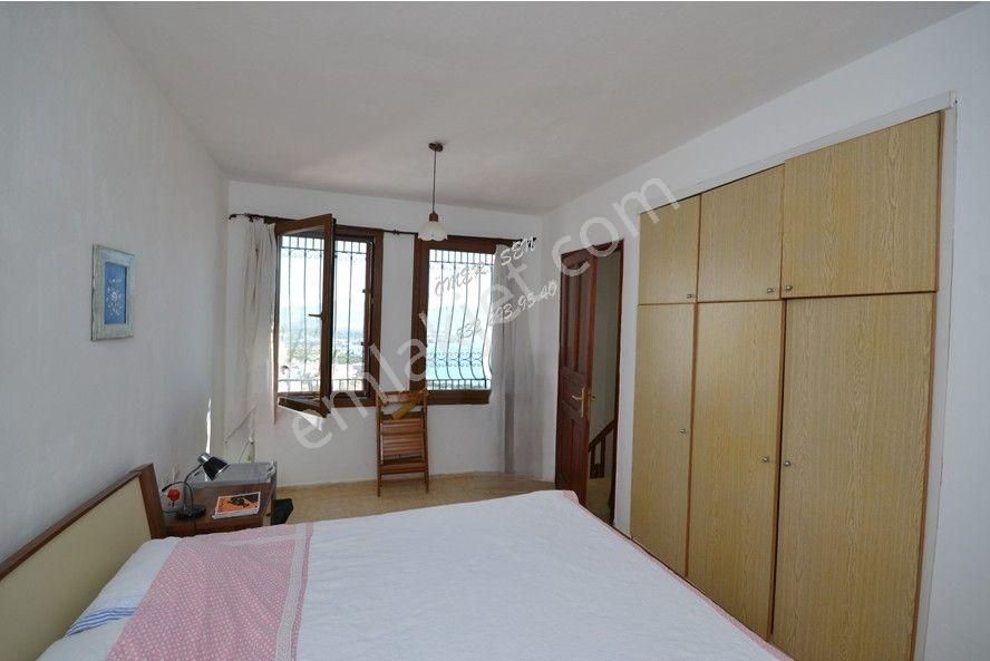 Bodrum Kadıkalesi Deniz Manzaralı, Bahçeli 3+1/ 160 M2 Arsa Payı - Görsel 28