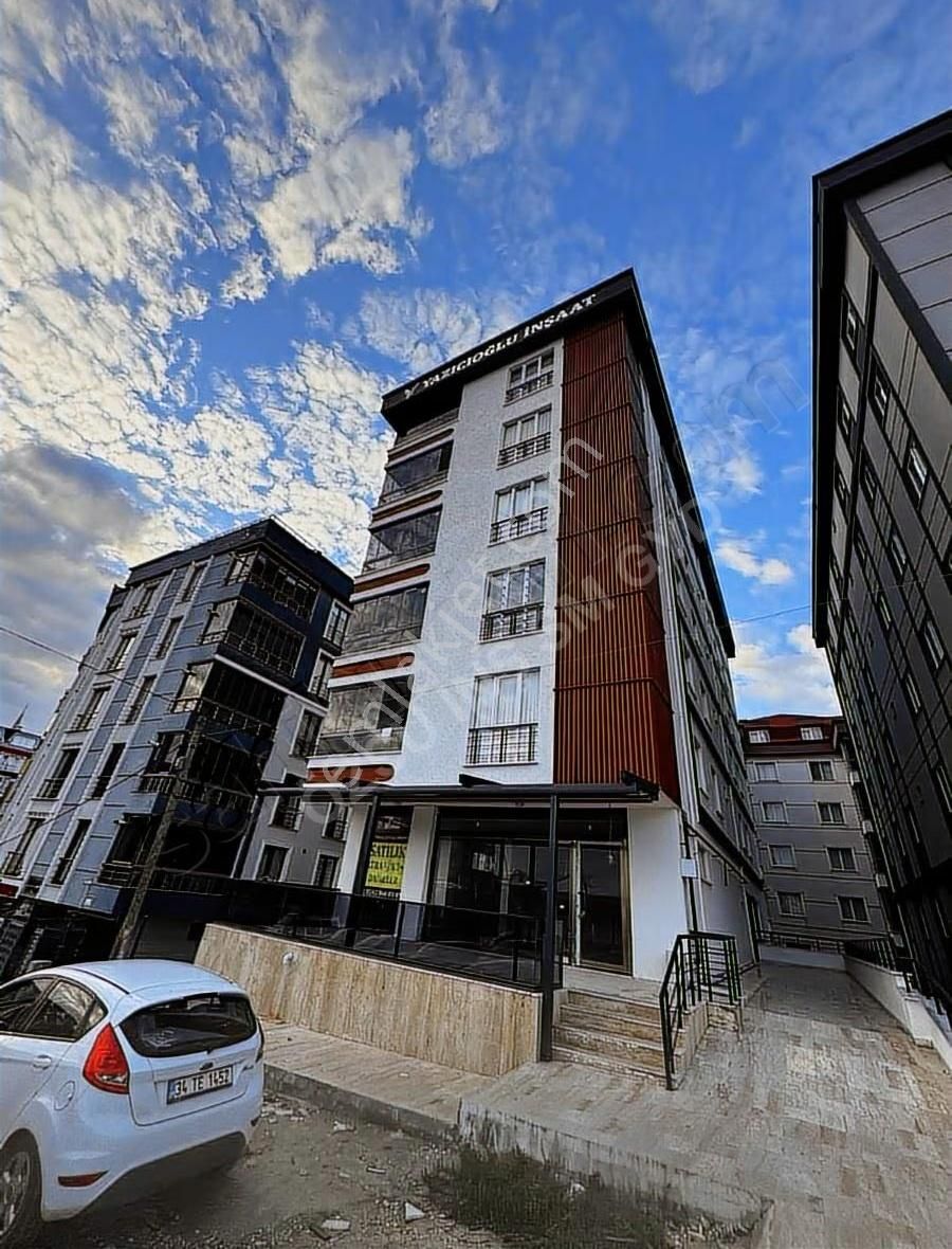 Çerkezköy Tepe Bölgesinde Ön Cephe Geniş 3+1 Daire