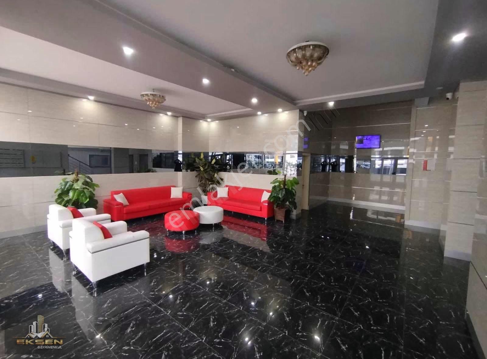 Eksen Gayrimenkul'den Merkezi Konumda Masrafsız 3+1 Site Dairesi - Görsel 12