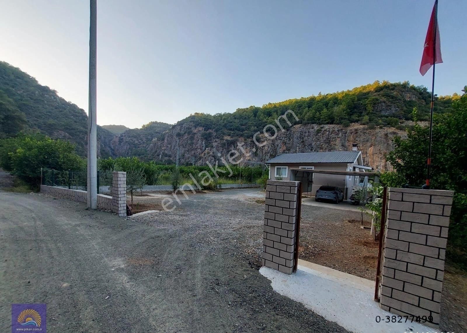 Muğla, Ortaca, Karadonlar Da 1.300 M2 Müstakil 250m2 Konut İmarlı Arsa Satılık - Görsel 4