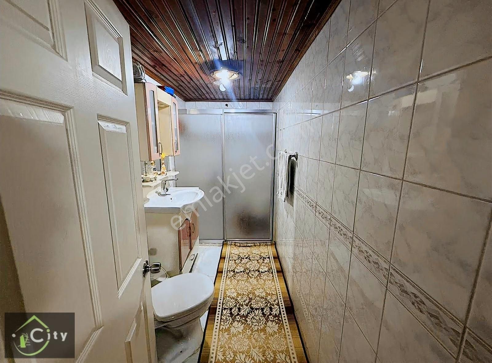 Site İçinde 5+2 Asansörlü 200 M2 Dubleks - Görsel 3