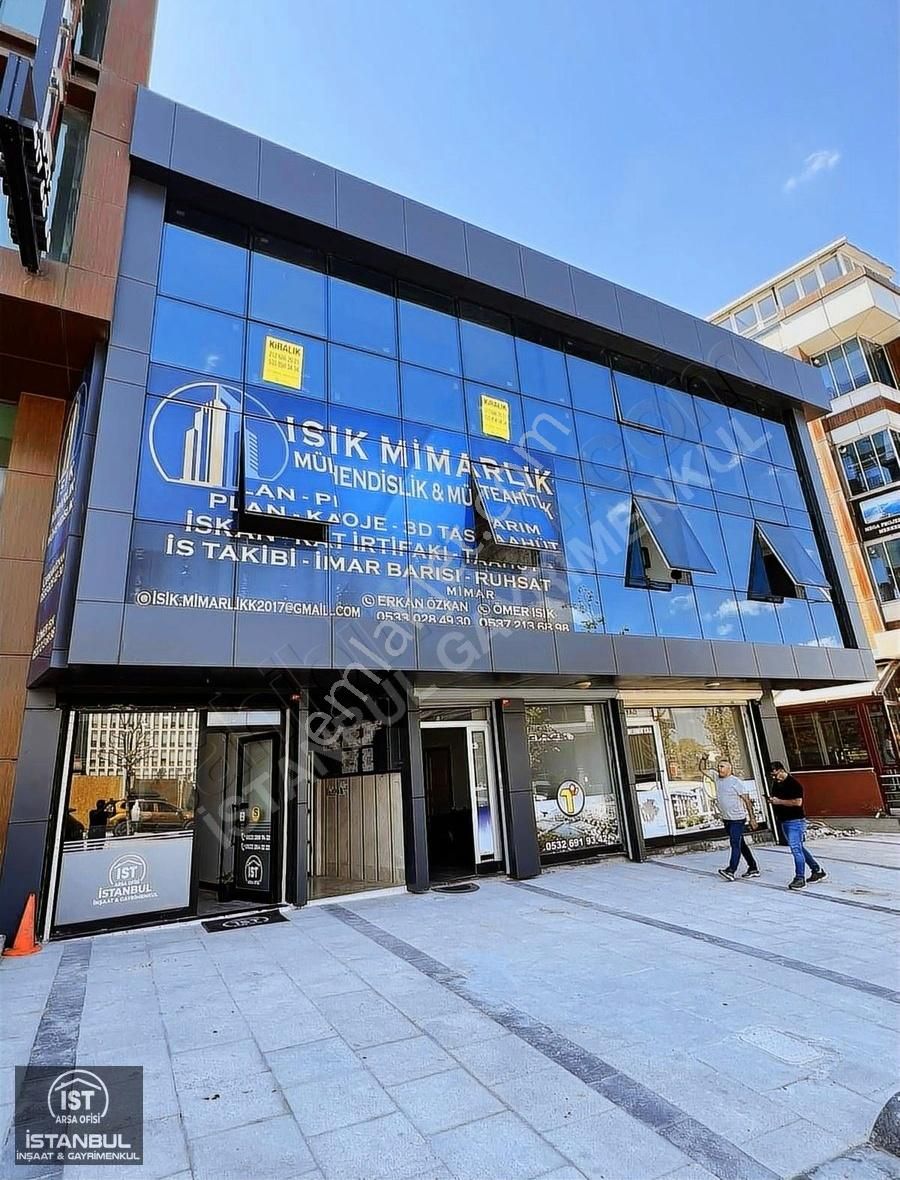 Arnavutköy Kaymakamlık Karşısı Ön Cephe 140 M2 Dubleks Ofis