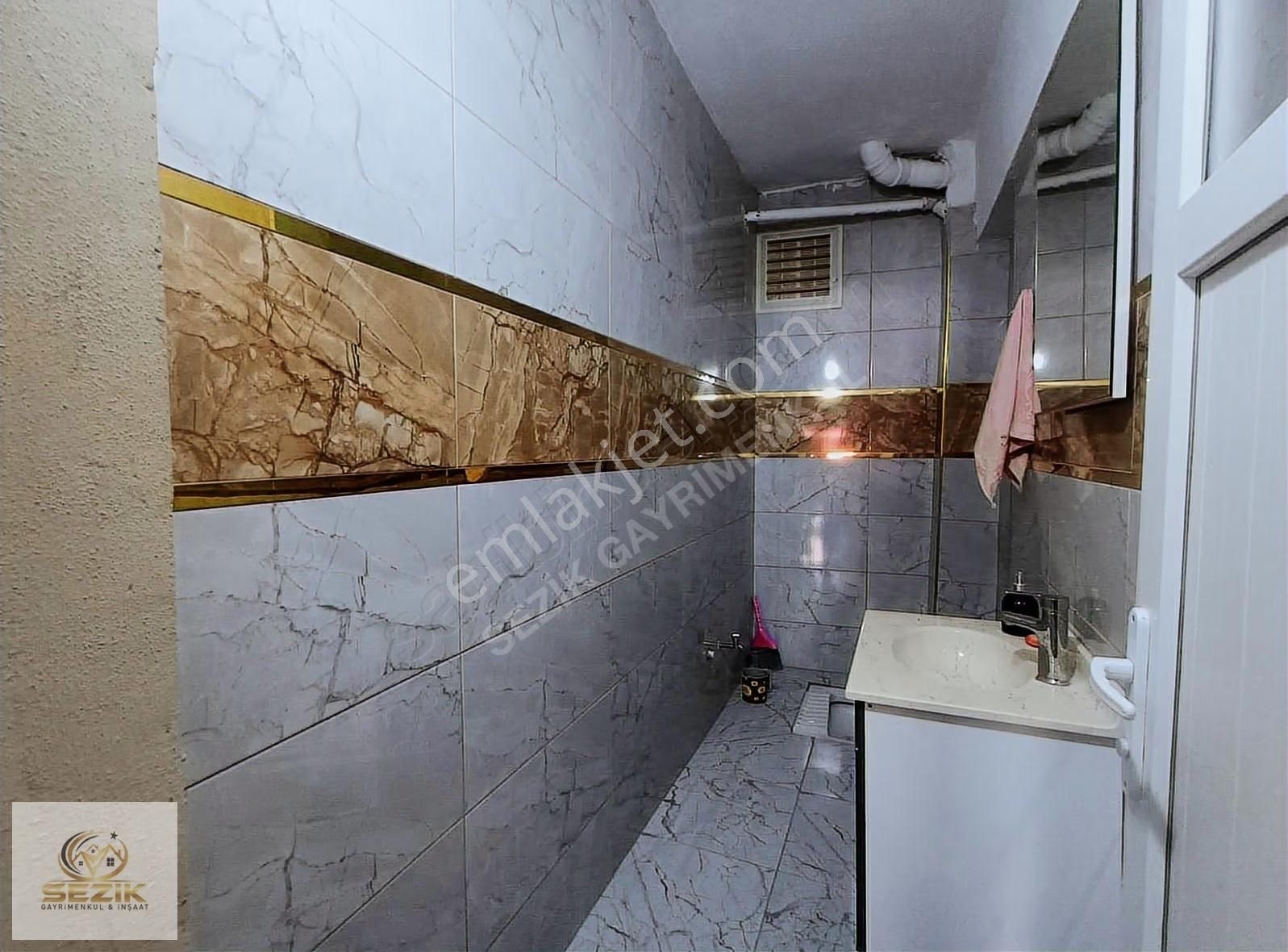 Yenibey Mahallesi 2 Katlı Yanında Dükkanla Beraber Komple Stlk - Görsel 12