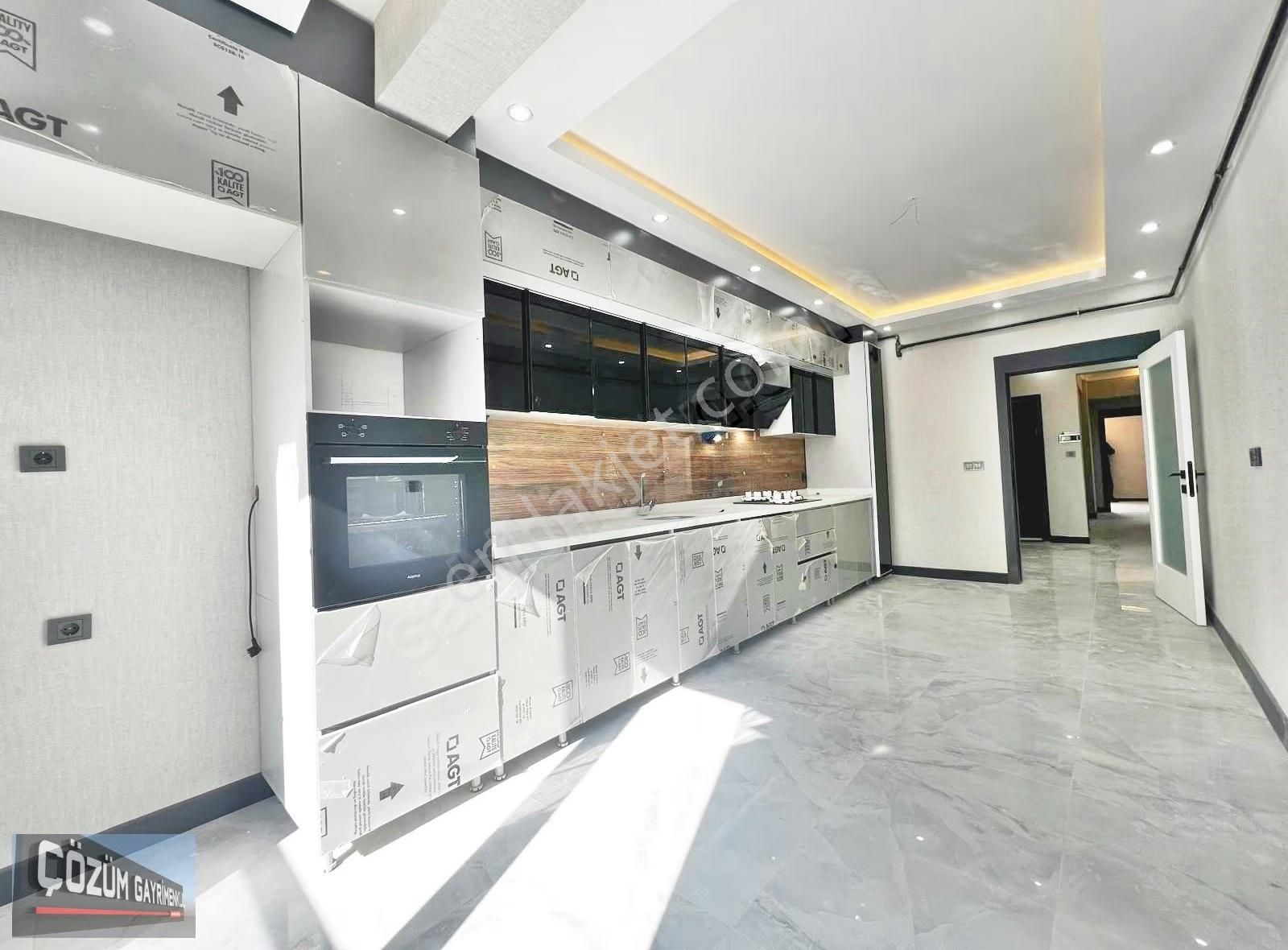 Çözüm'den Sıfır 3+1 Orta Kat Ön Güney Cephe Full Yapılı Daire... - Görsel 27