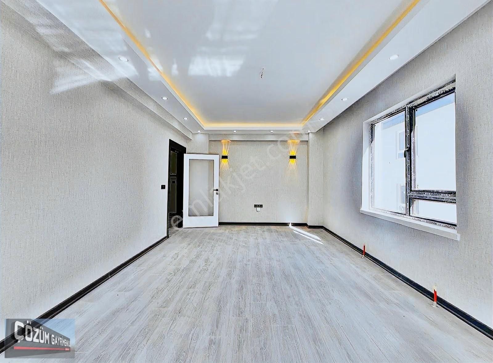 Çözüm'den Sıfır 3+1 Orta Kat Ön Güney Cephe Full Yapılı Daire... - Görsel 16