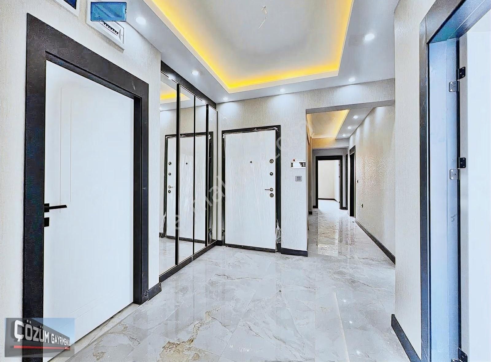 Çözüm'den Sıfır 3+1 Orta Kat Ön Güney Cephe Full Yapılı Daire... - Görsel 24