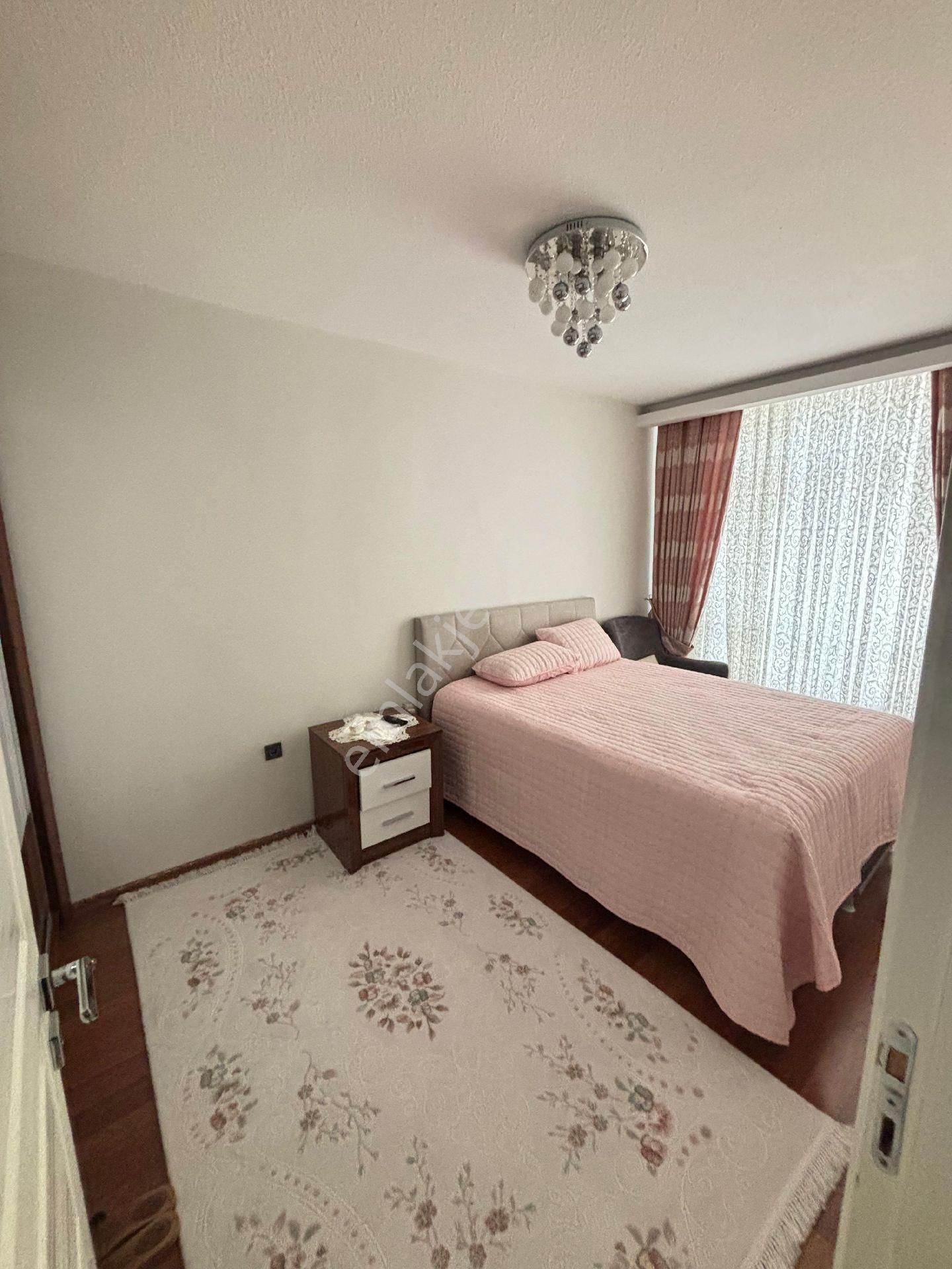 İstanbul Başakşehir Kayaşehirde Depreme Dayanıklı Tadilatlı 3. Bölgede 10.arakat Satılık 3+1 Daire - Görsel 8