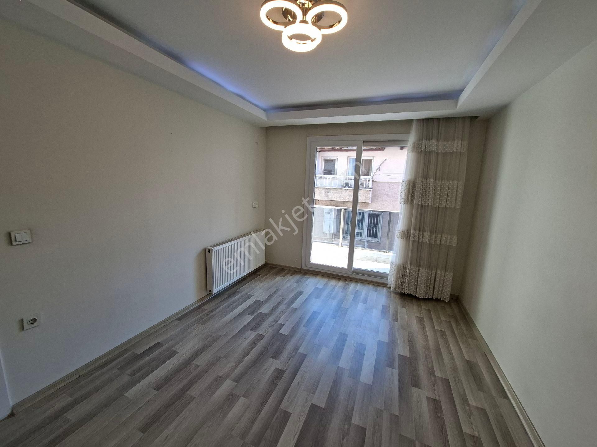 Güneş'ten Şirinyer Metro 5dk 2+1 120m Arakat Balkon Kapalı Mutfak - Görsel 32