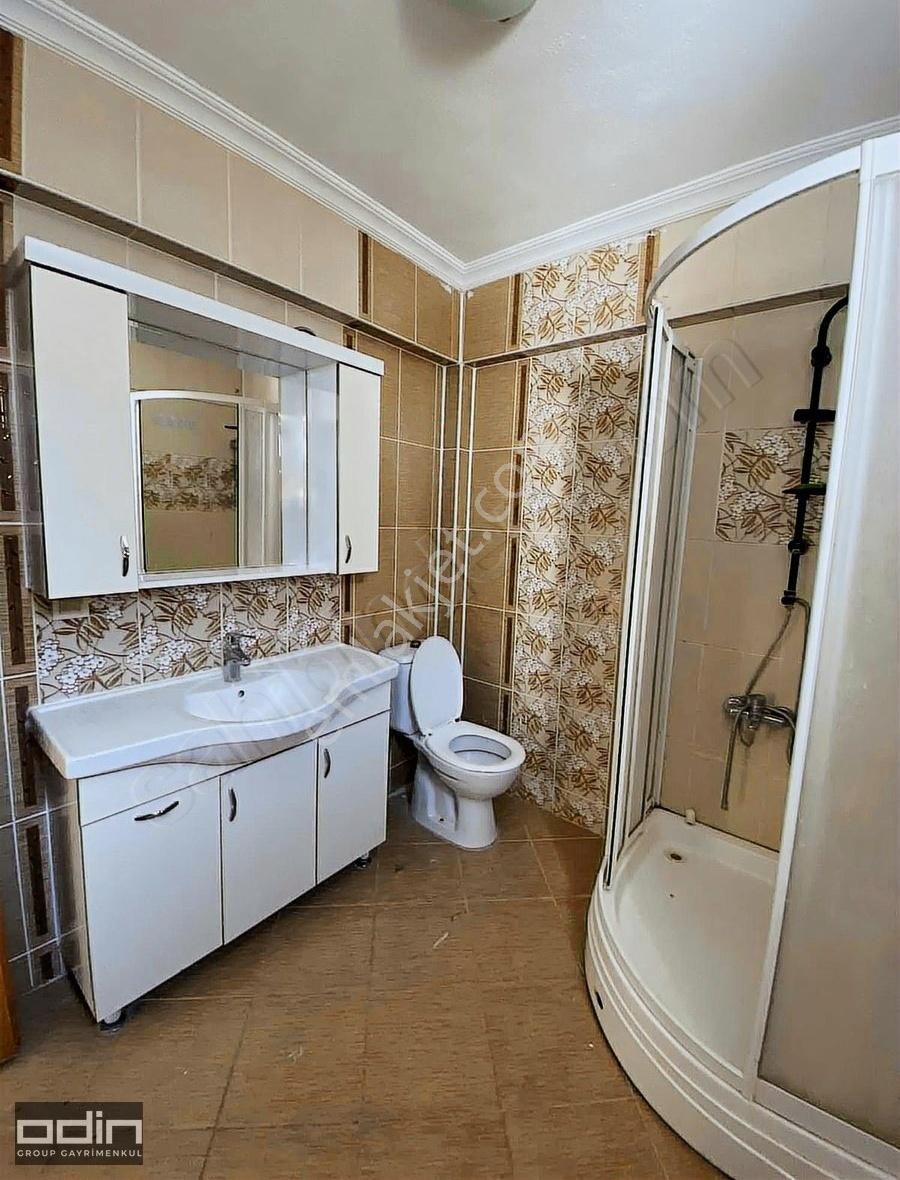 Odin'den Beyaz Melisa Sitesi 5+1 Bahçeli Konforlu Triplex Villa - Görsel 13