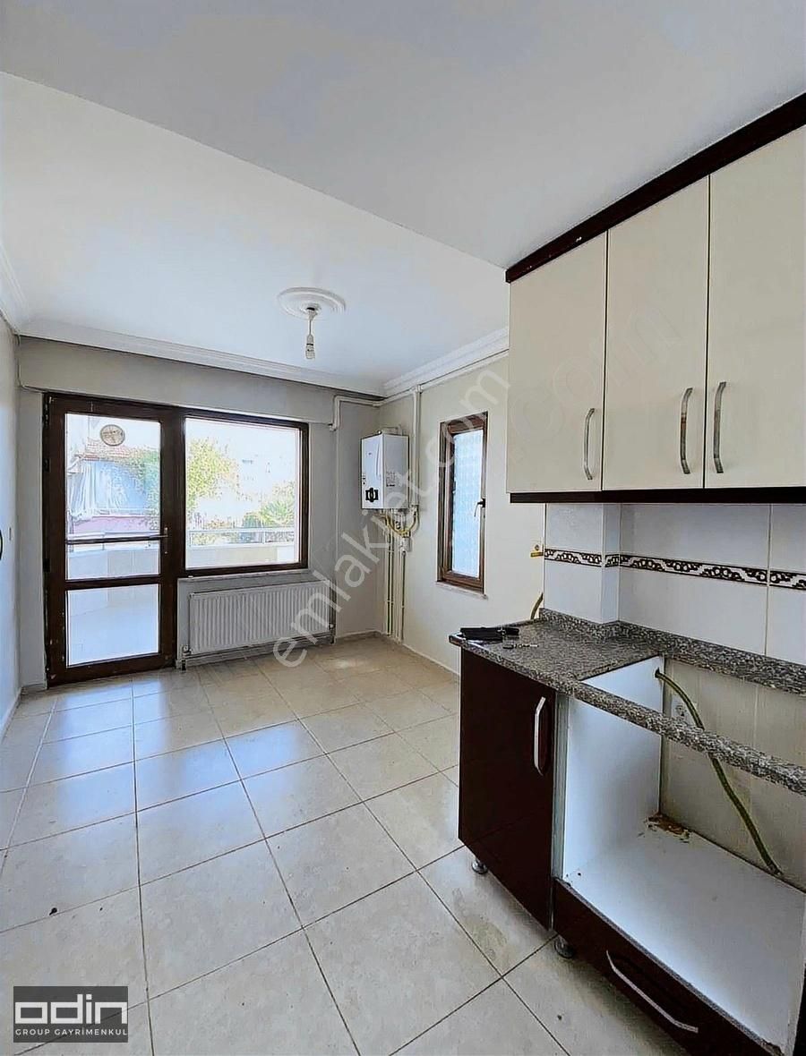 Odin'den Beyaz Melisa Sitesi 5+1 Bahçeli Konforlu Triplex Villa - Görsel 16