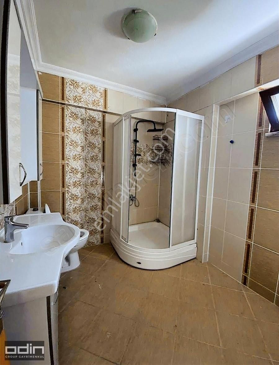 Odin'den Beyaz Melisa Sitesi 5+1 Bahçeli Konforlu Triplex Villa - Görsel 6