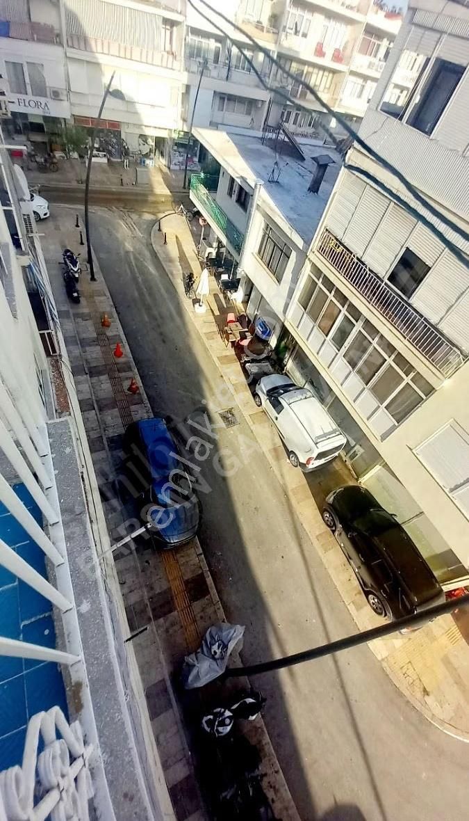 Çarşı Irmak Tarafında Satılık Ara Kat Daire - Görsel 3