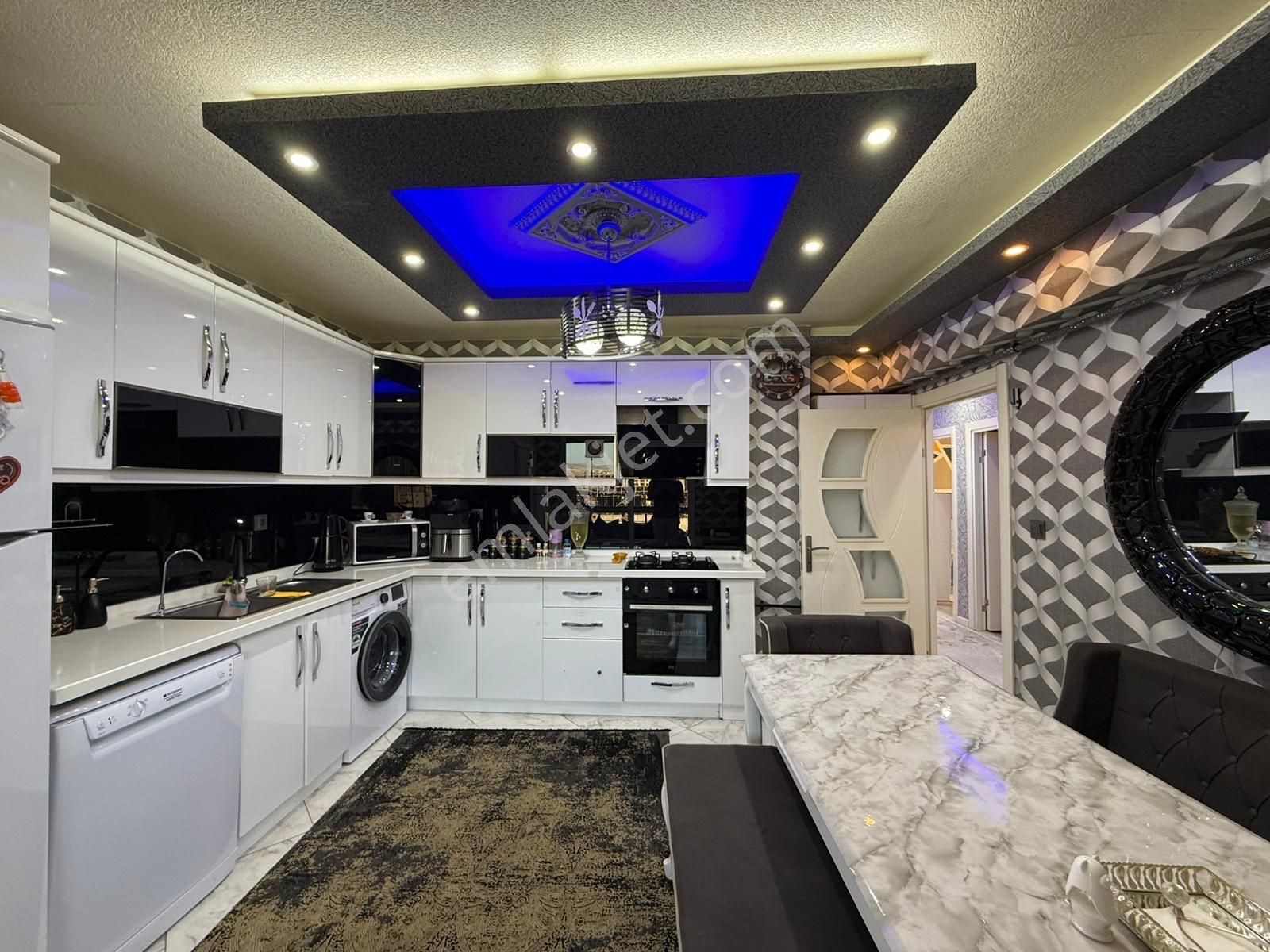 Yenikent Mustafa Kemal Mahallesi Cumhuriyet Bulv.üzerinde Satılık 4+1 Daire - Görsel 16