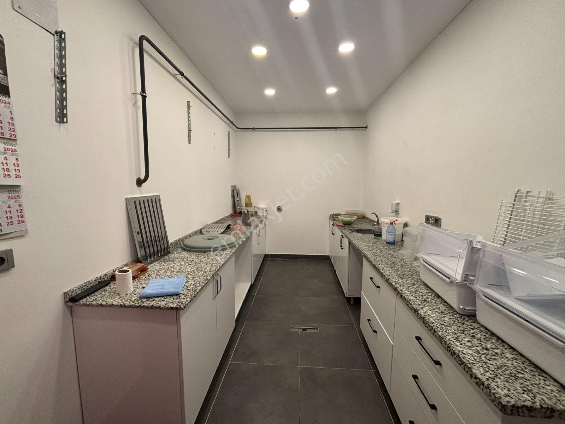 Bir Emlak'tan Kocaeli Gate 41 Avm'de 115 M2 Satılık Dükkanlar - Görsel 26